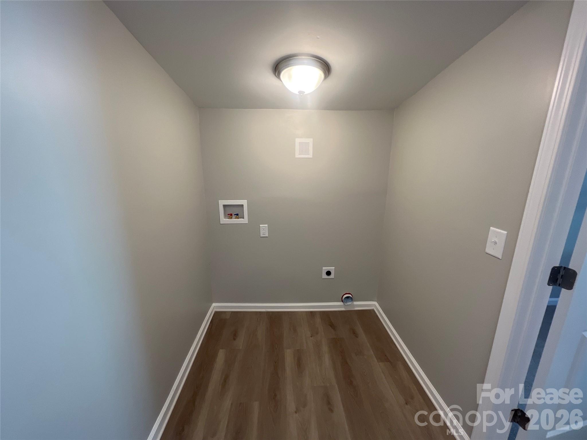 608 S Yadkin Avenue Property Photo 16