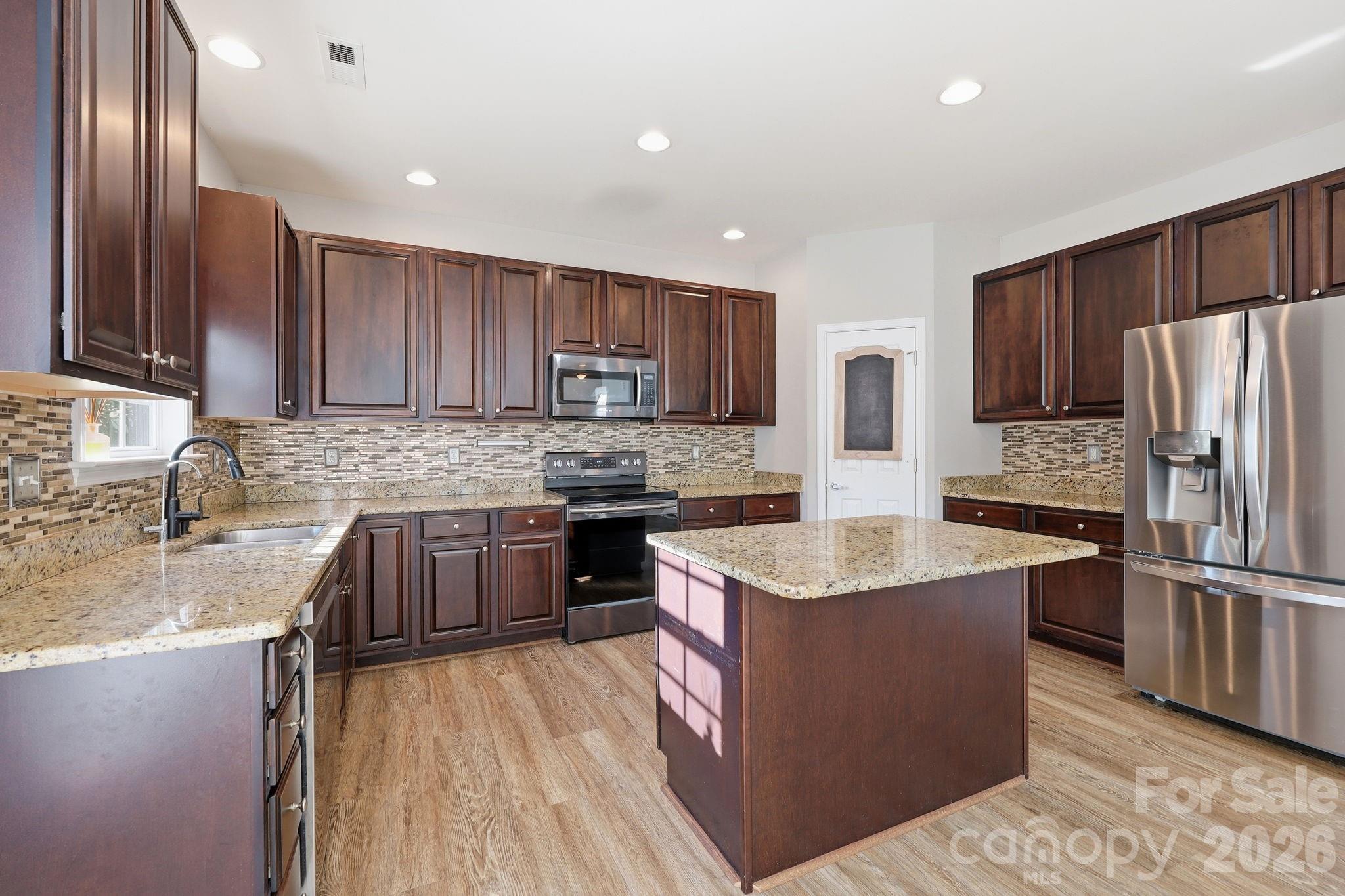 197 Roanoke Road Property Photo 16