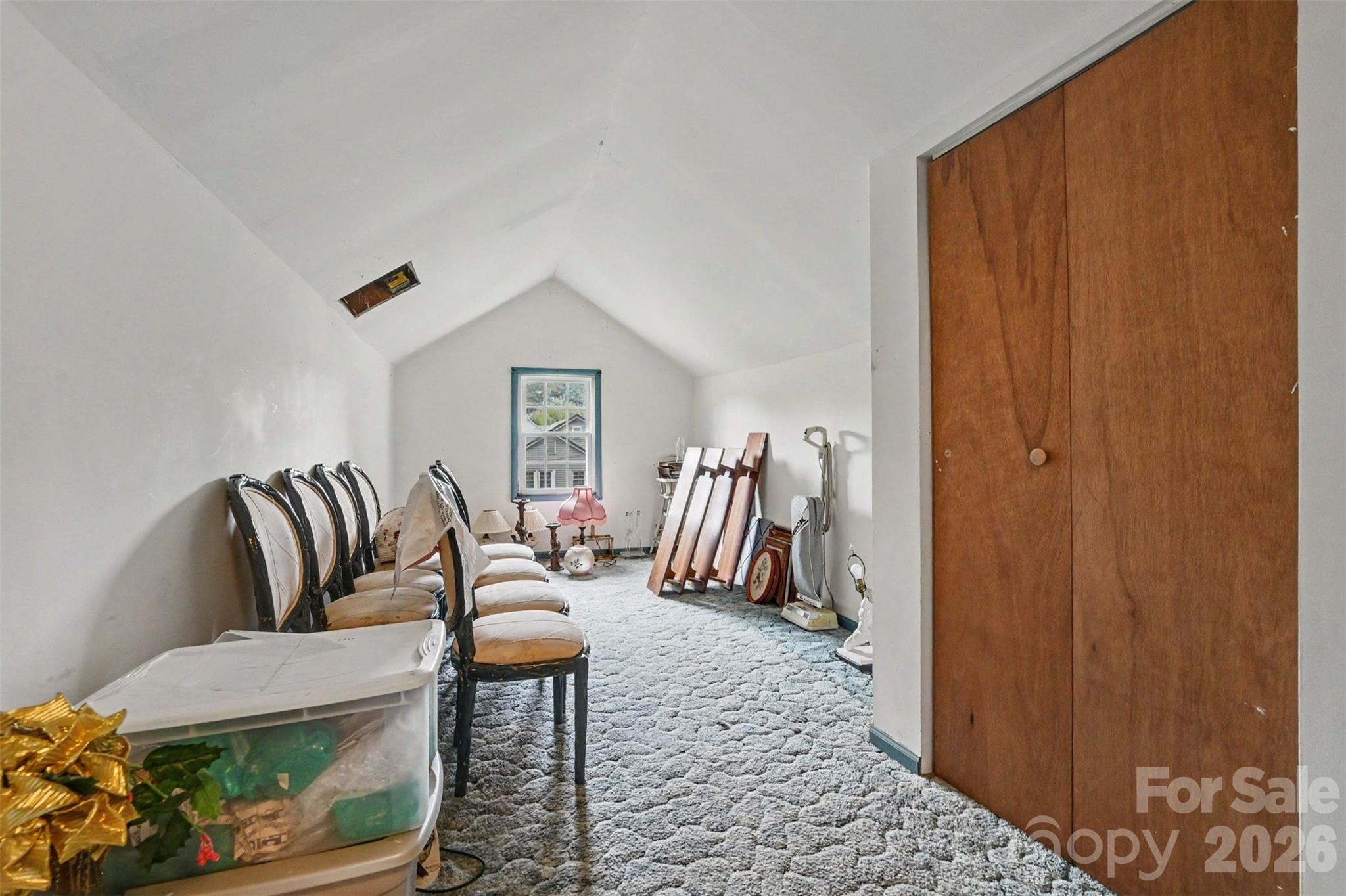 806 S Main Avenue Property Photo 21