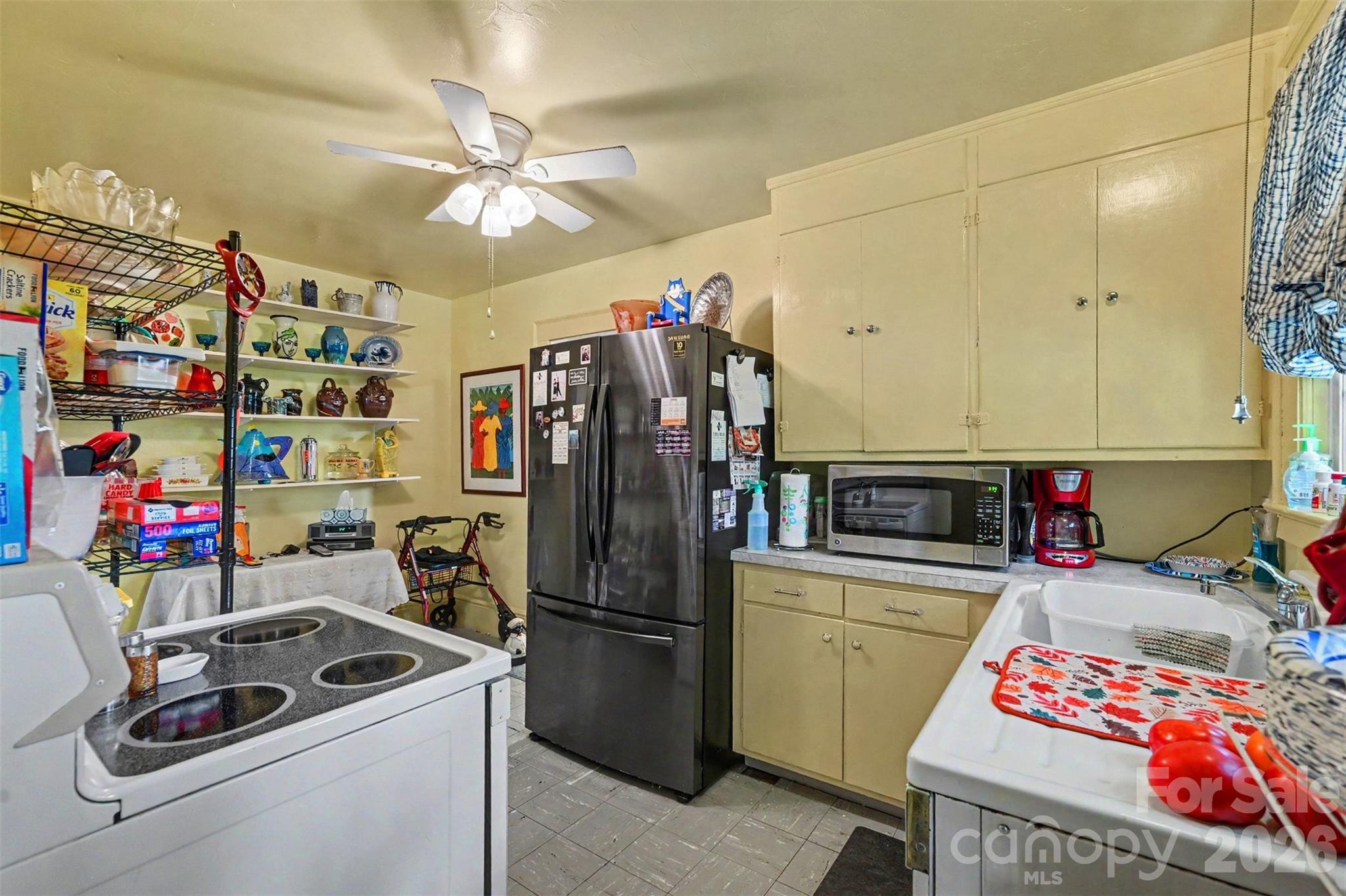 806 S Main Avenue Property Photo 24