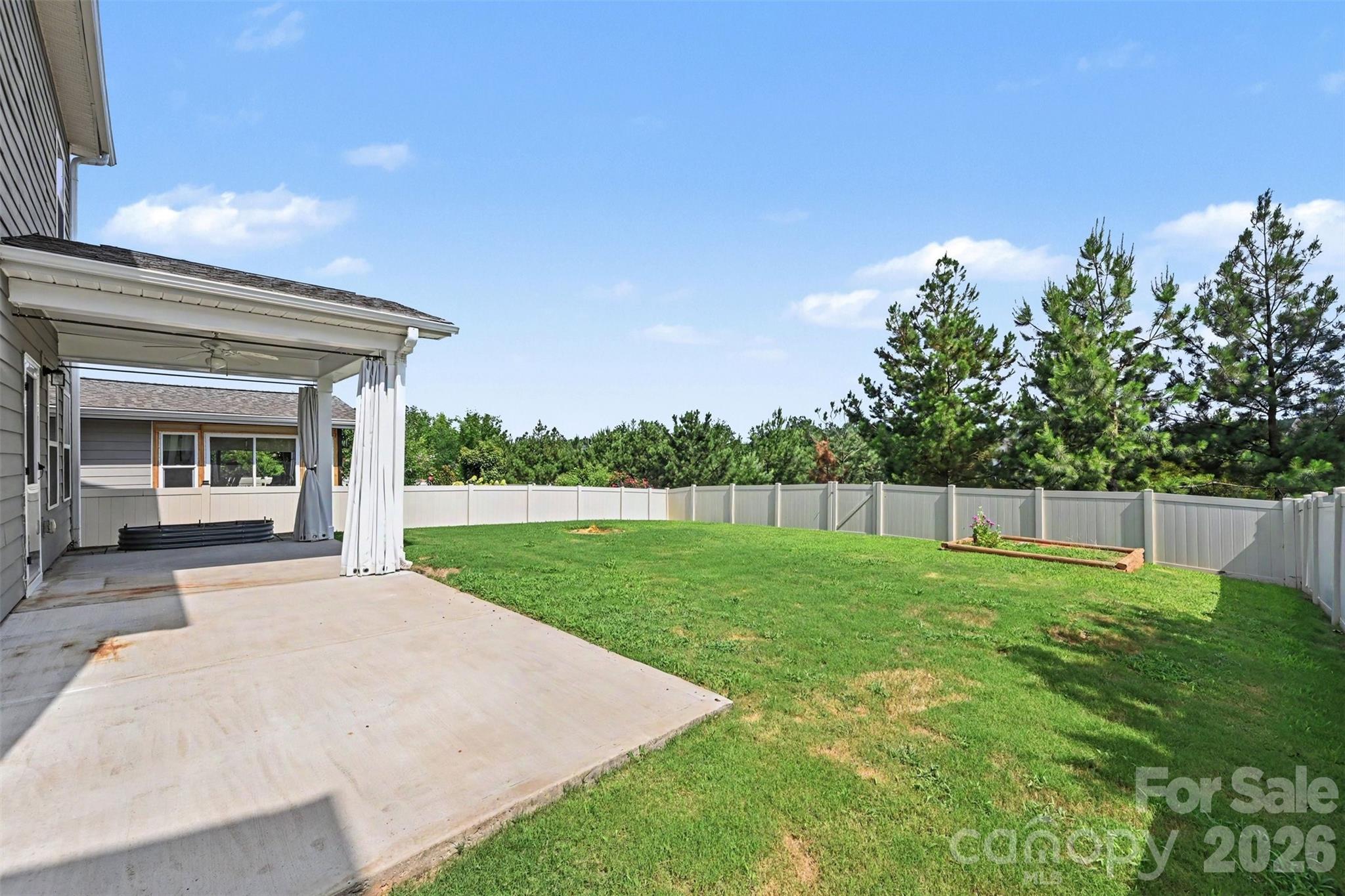 230 Sycamore Drive Property Photo 27