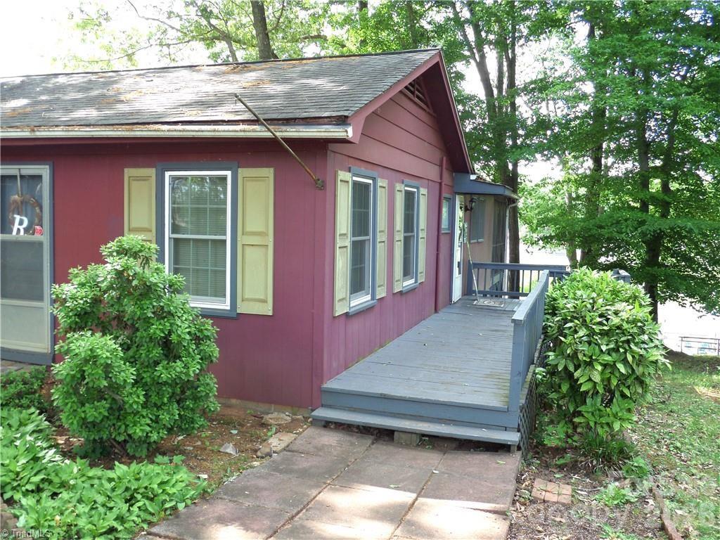 1220 Lake Drive 9 None Property Photo 3