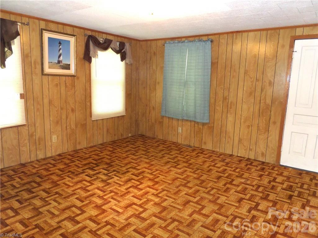 1220 Lake Drive 9 None Property Photo 16