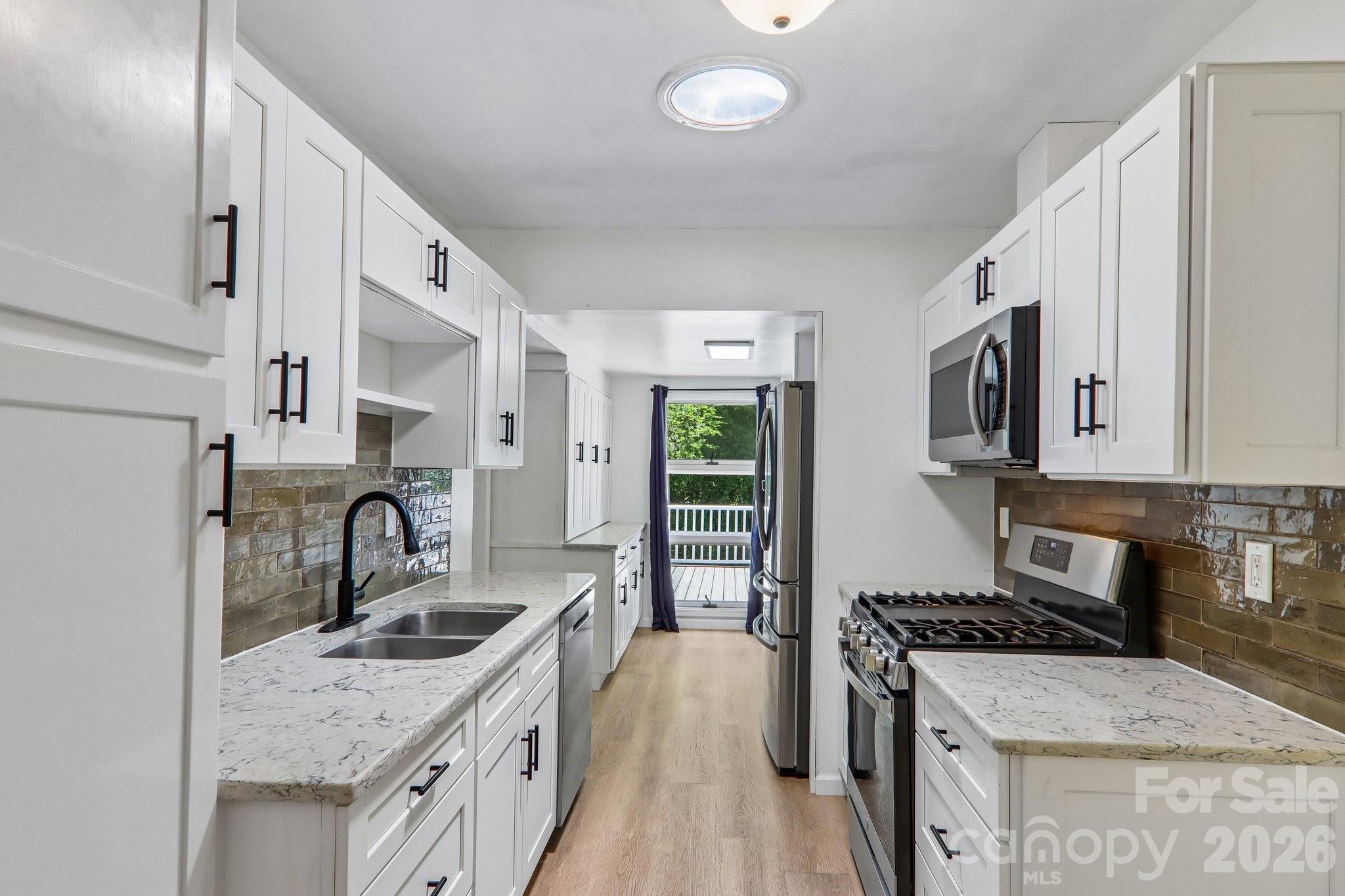 1153 Airport Road Property Photo 8