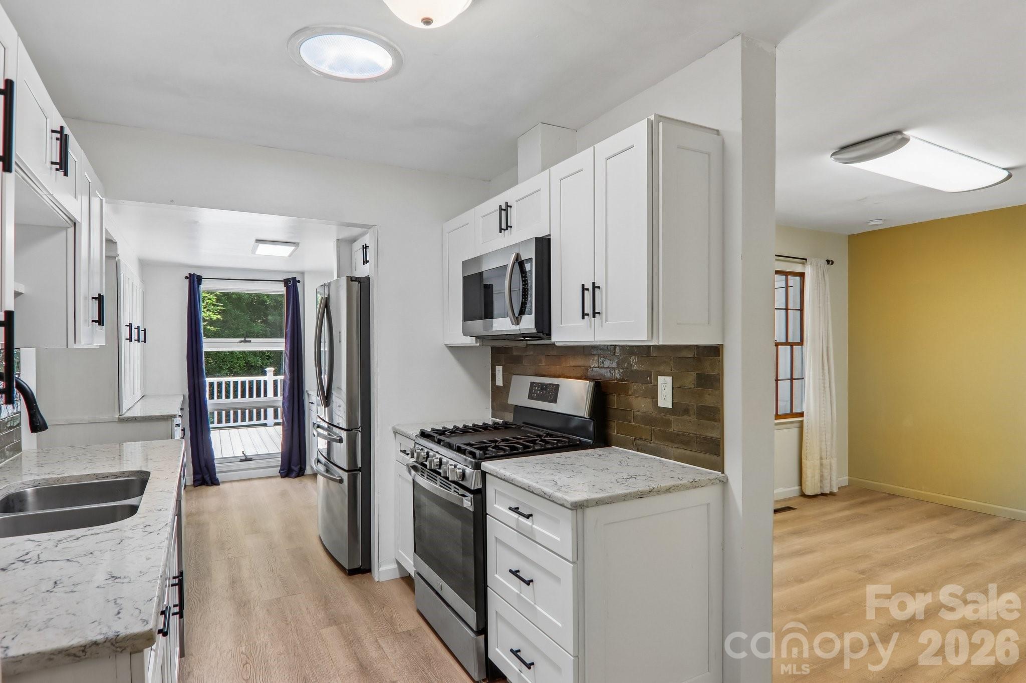 1153 Airport Road Property Photo 9