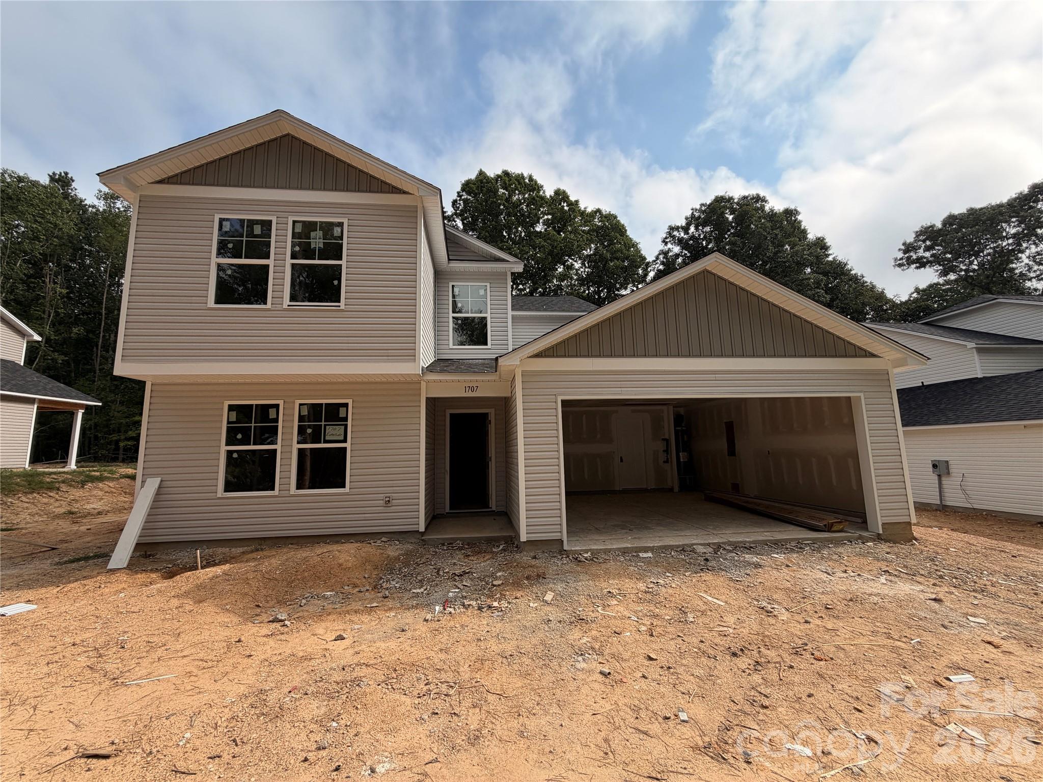 1707 Evans Drive Property Photo 2