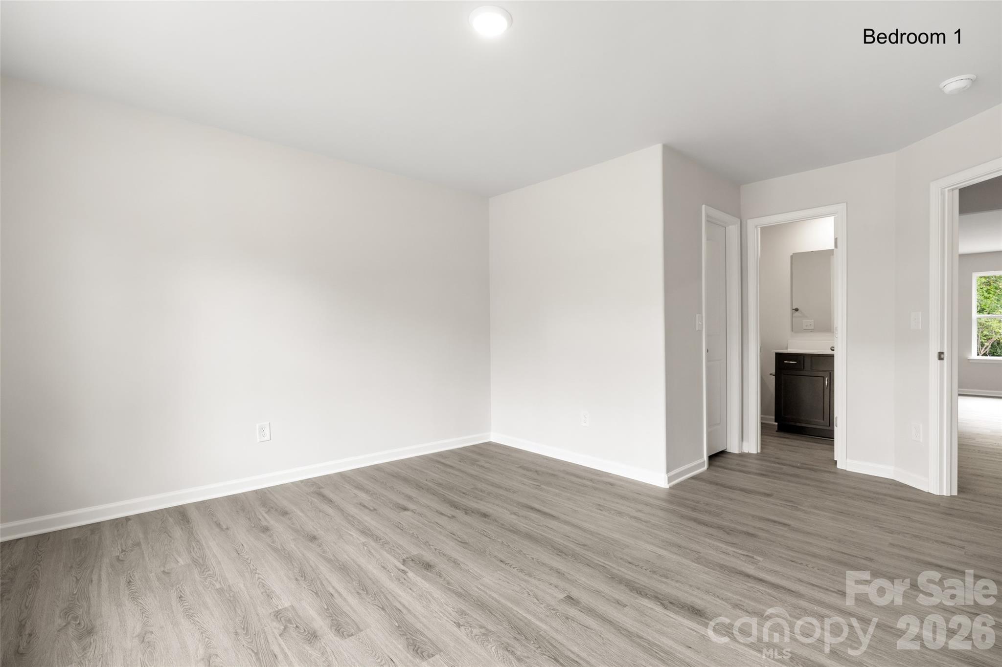 1707 Evans Drive Property Photo 10