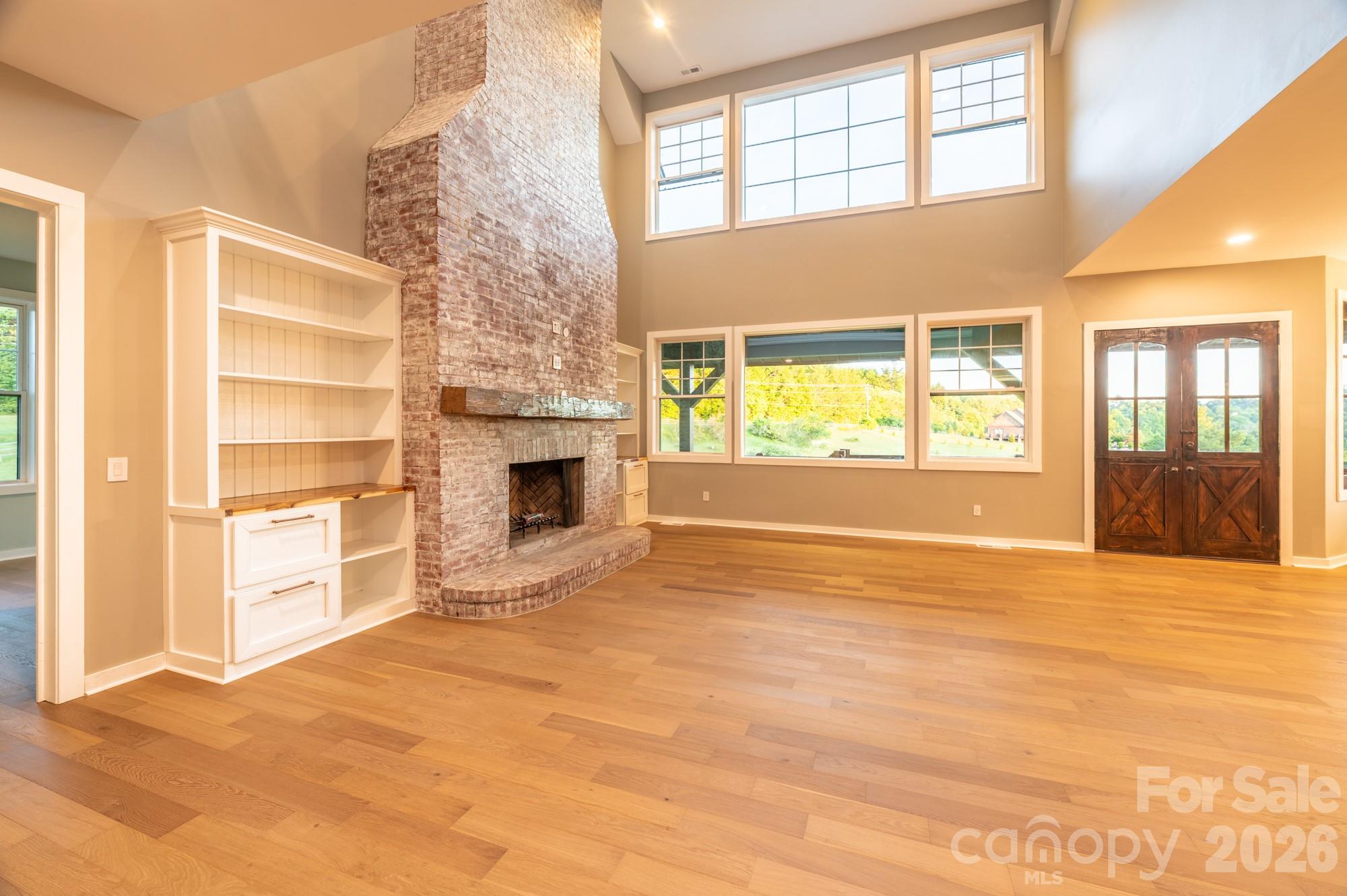 119 Summer Day Drive Property Photo 8