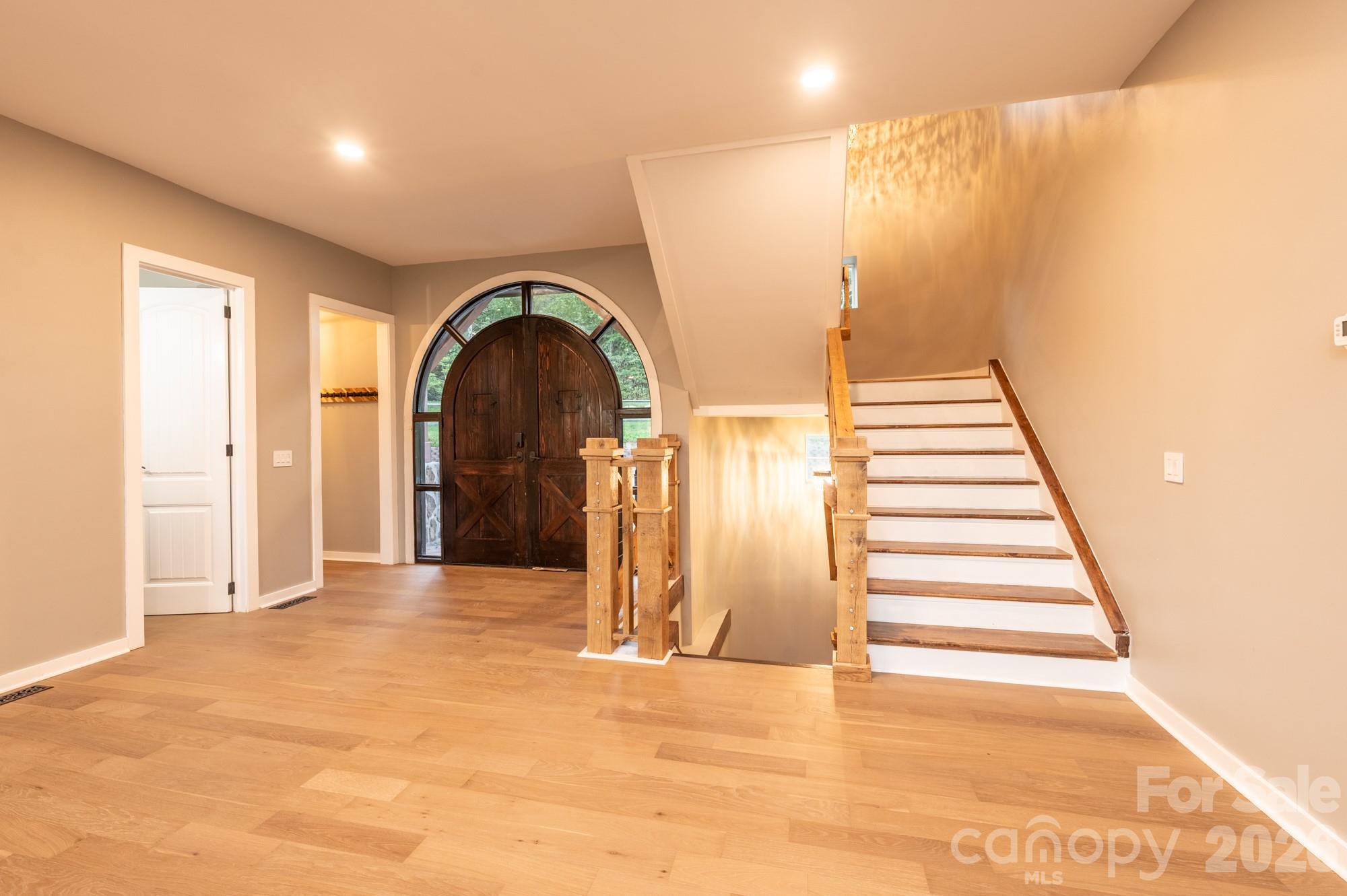119 Summer Day Drive Property Photo 24