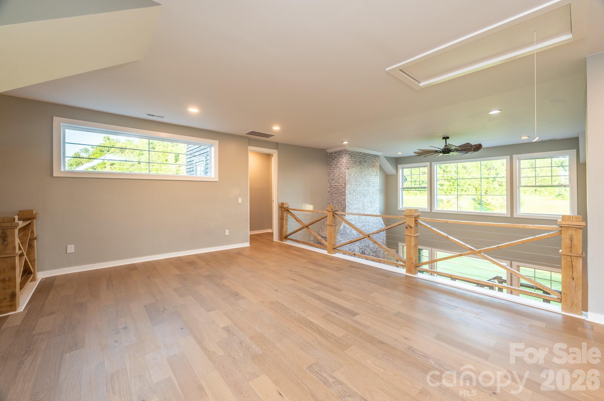 119 Summer Day Drive Property Photo 25