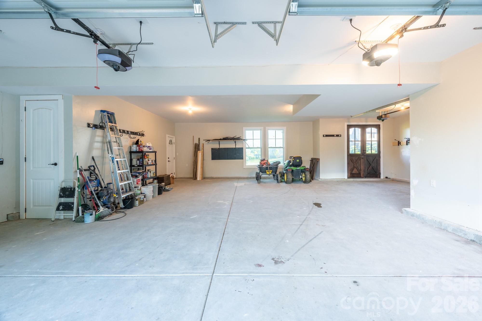 119 Summer Day Drive Property Photo 39