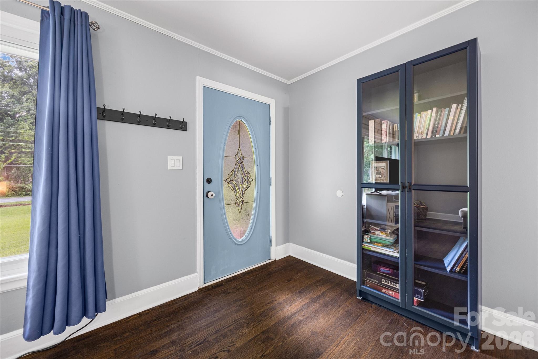 1411 Oakdale Road Property Photo 4