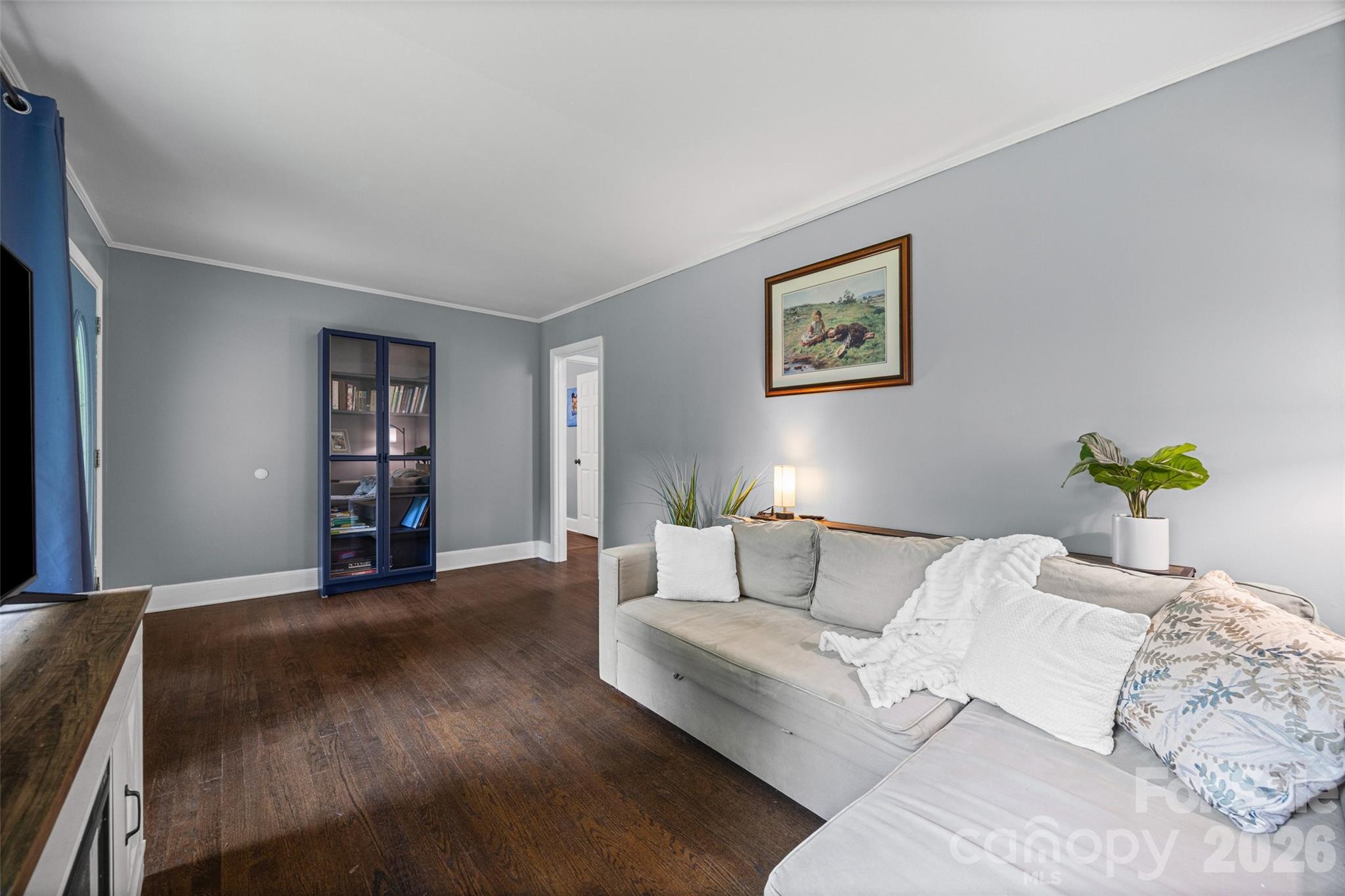1411 Oakdale Road Property Photo 6