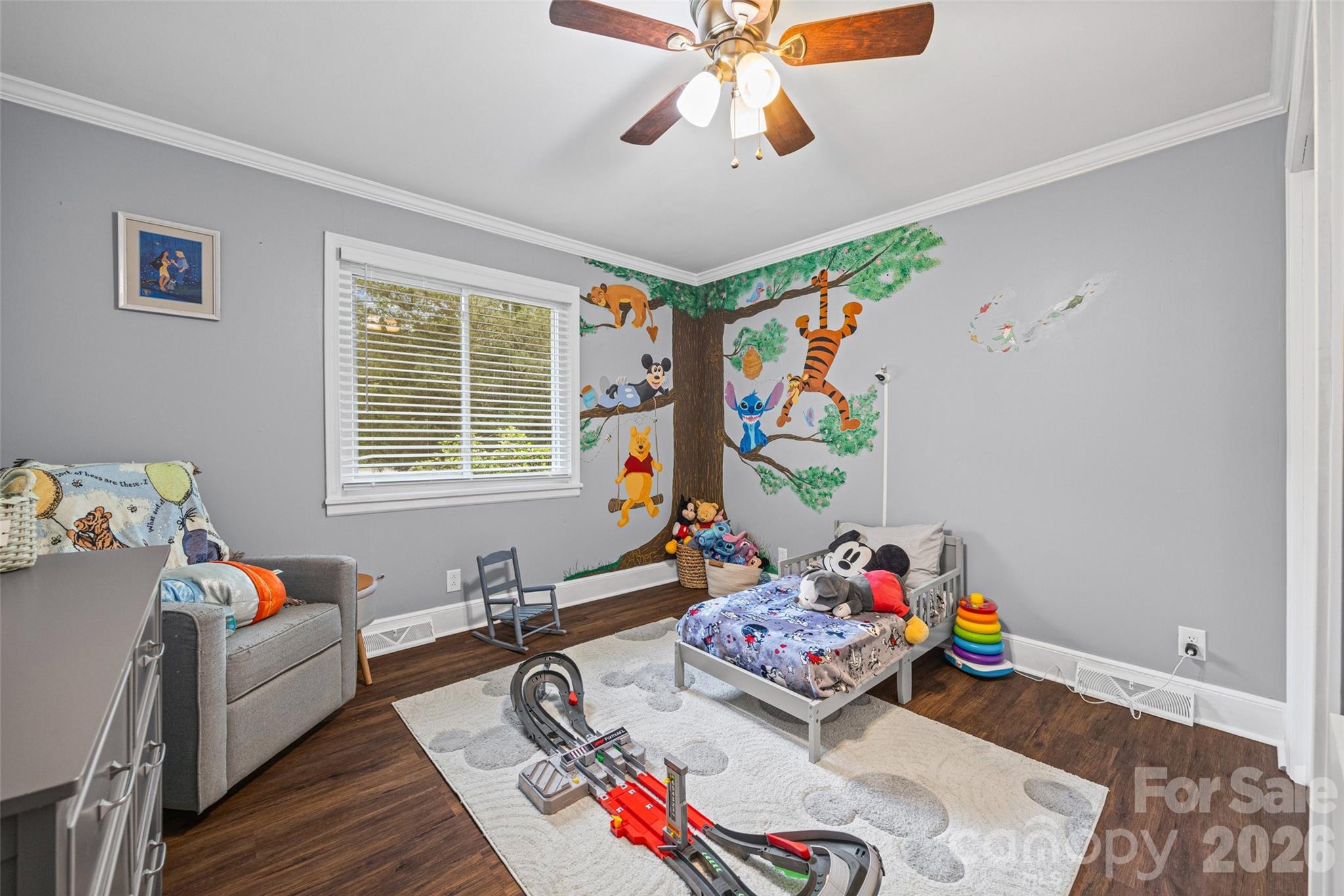 1411 Oakdale Road Property Photo 7