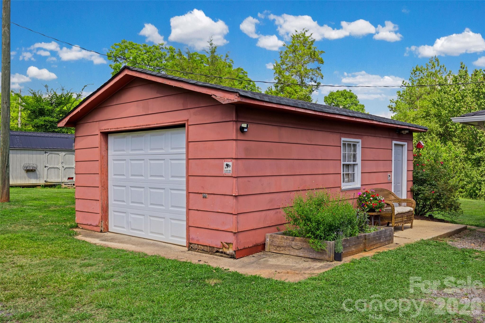 1411 Oakdale Road Property Photo 24