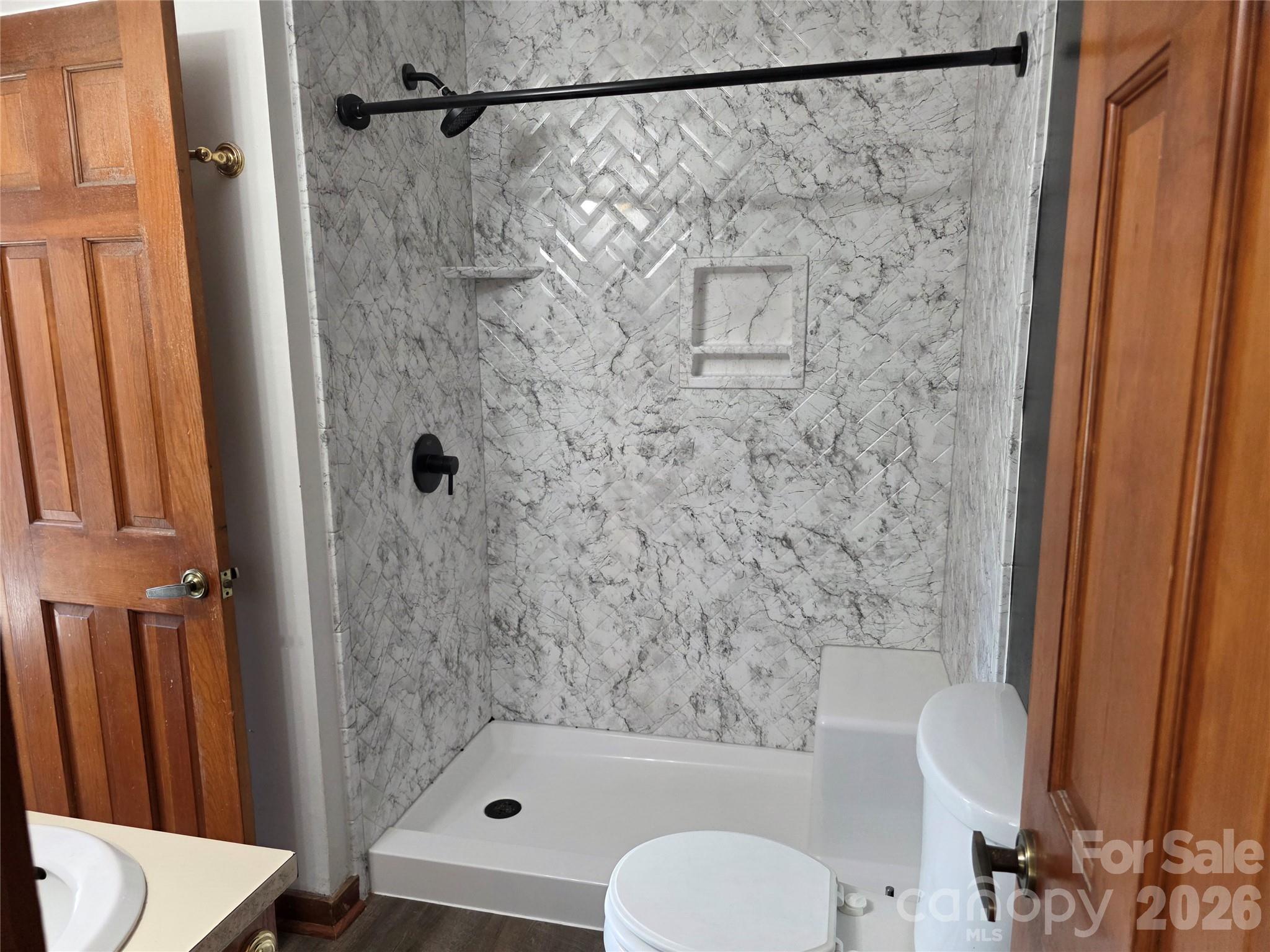 100 Willow Run Drive 22 Property Photo 14