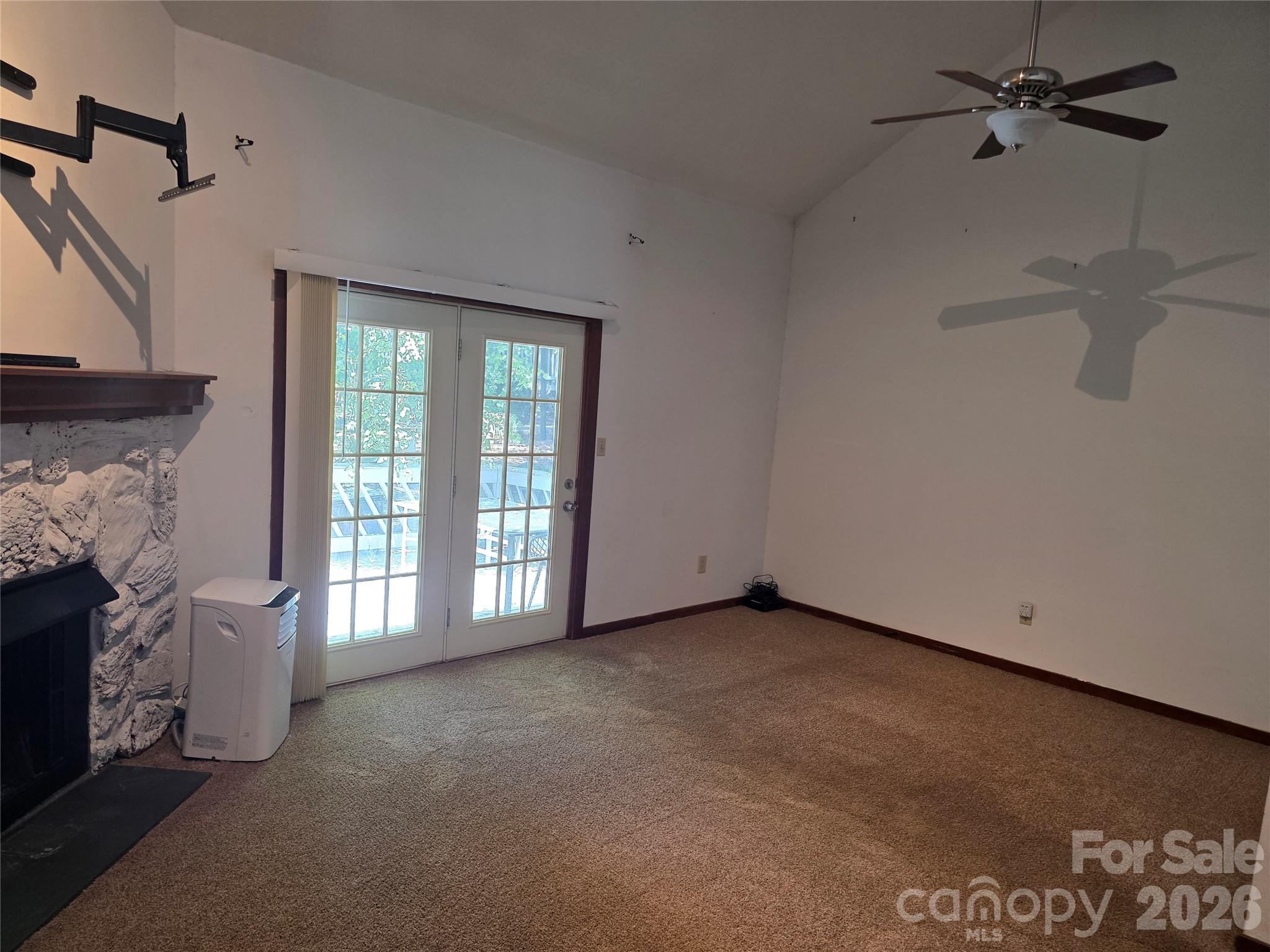 100 Willow Run Drive 22 Property Photo 21