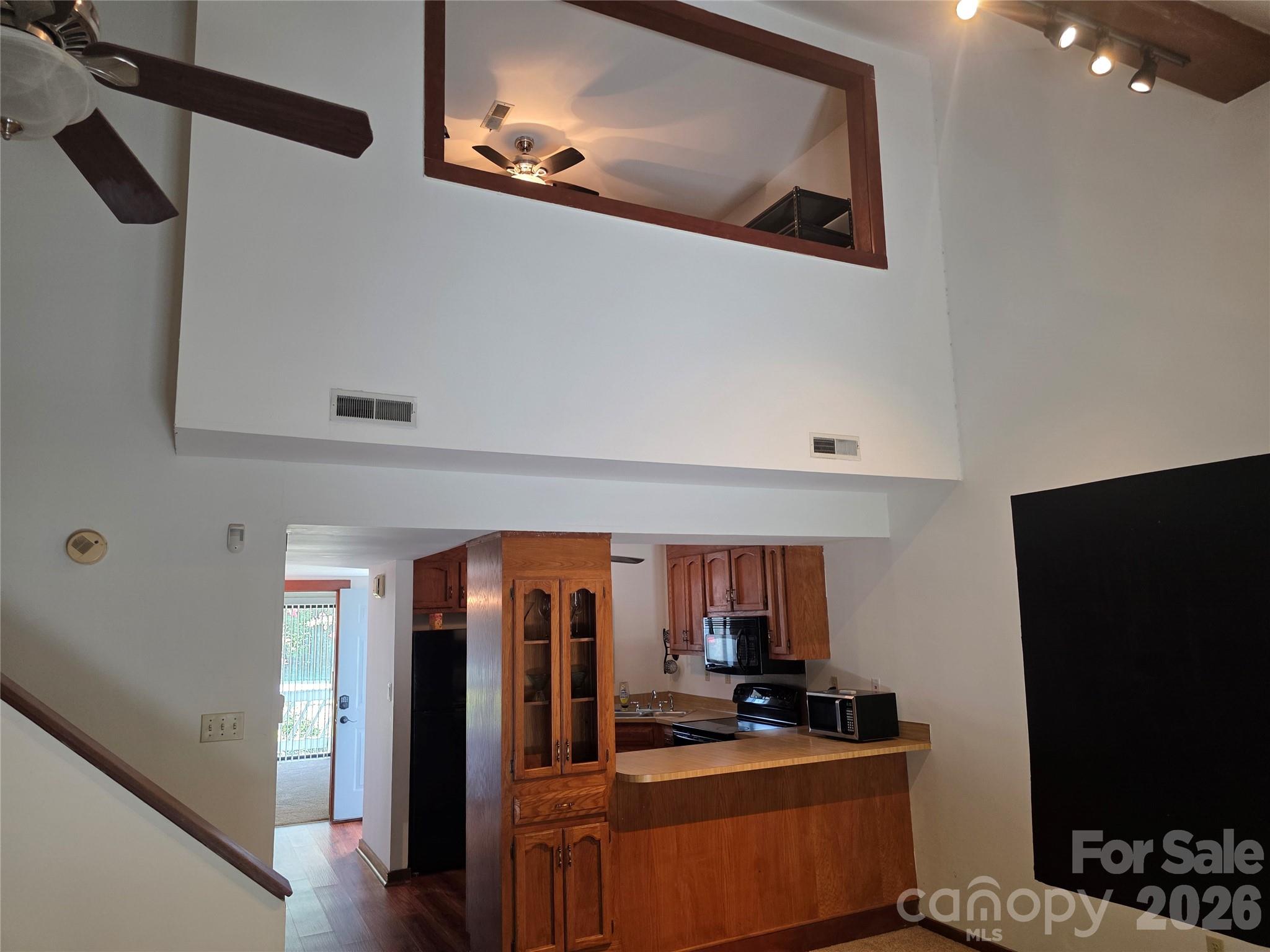 100 Willow Run Drive 22 Property Photo 23