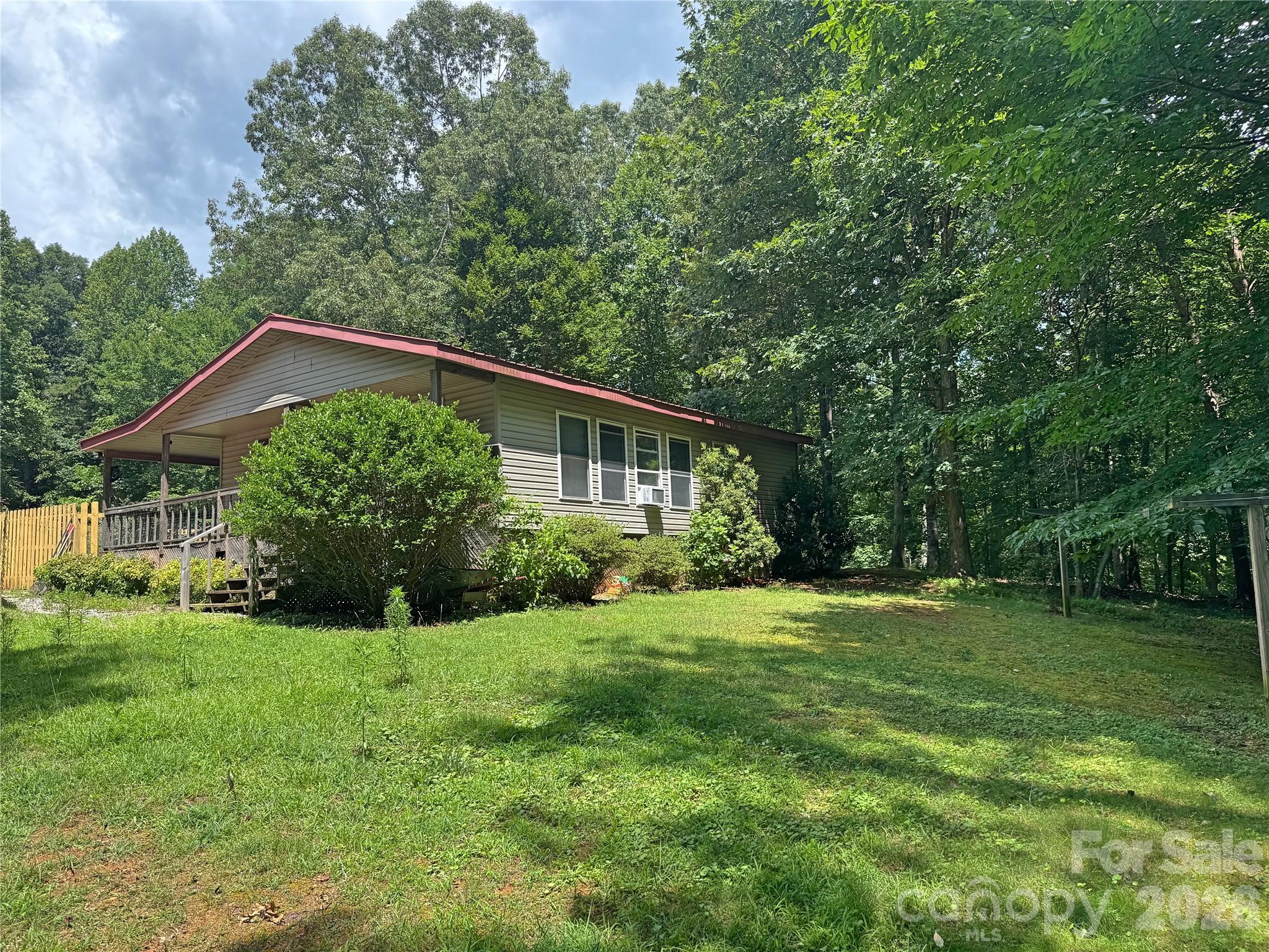 173 Croom Hollow Drive Property Photo 14