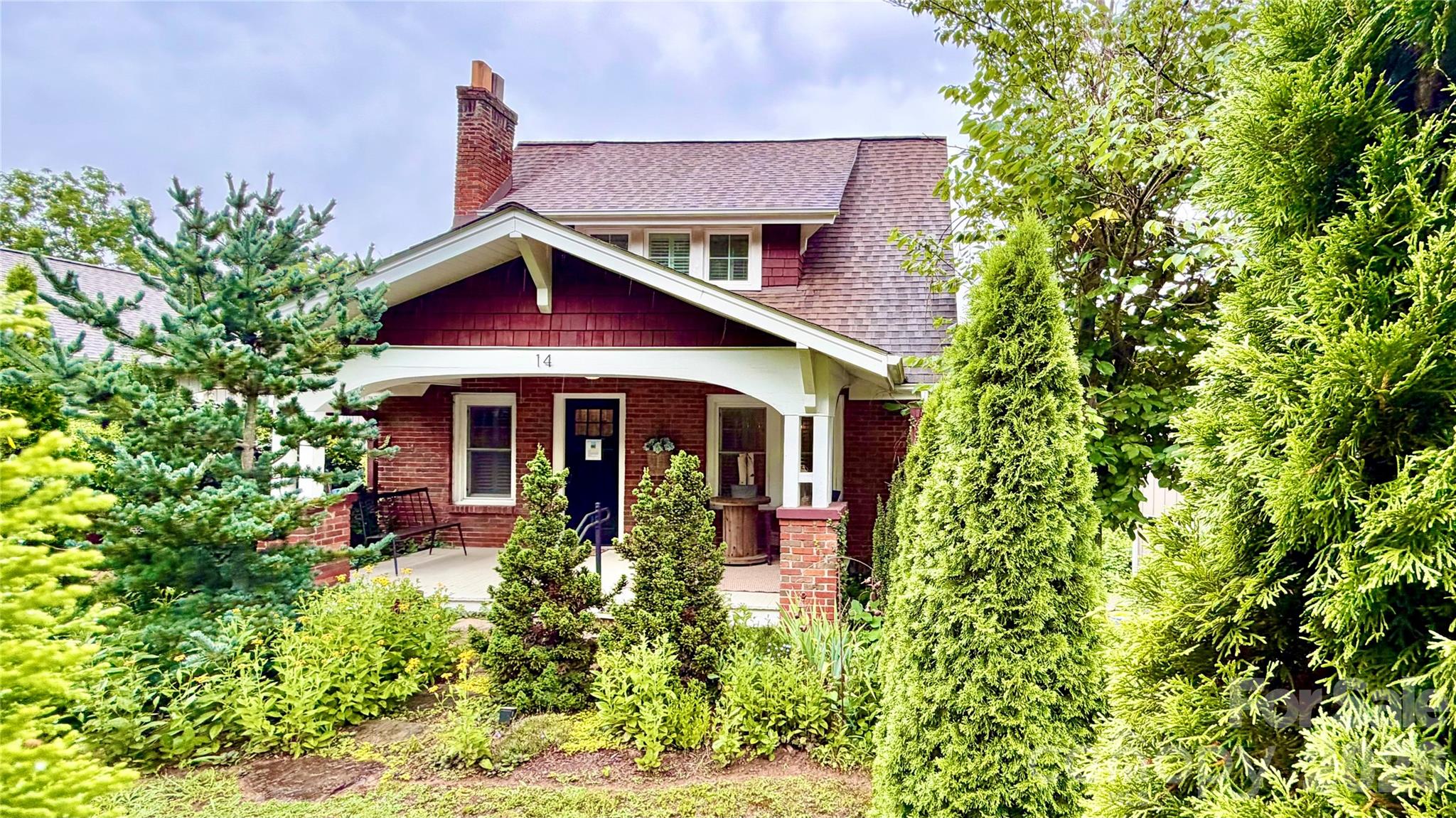 14 Laurel Loop Property Photo 1