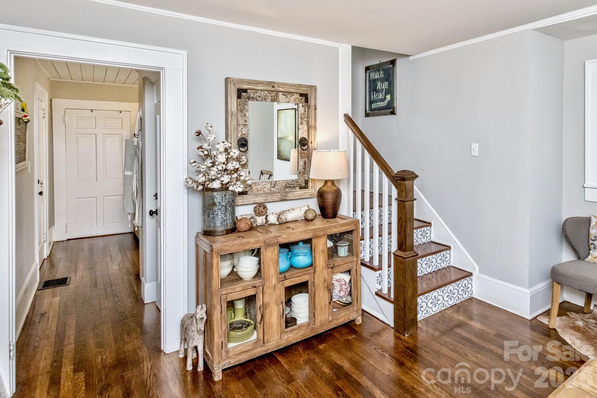 14 Laurel Loop Property Photo 9