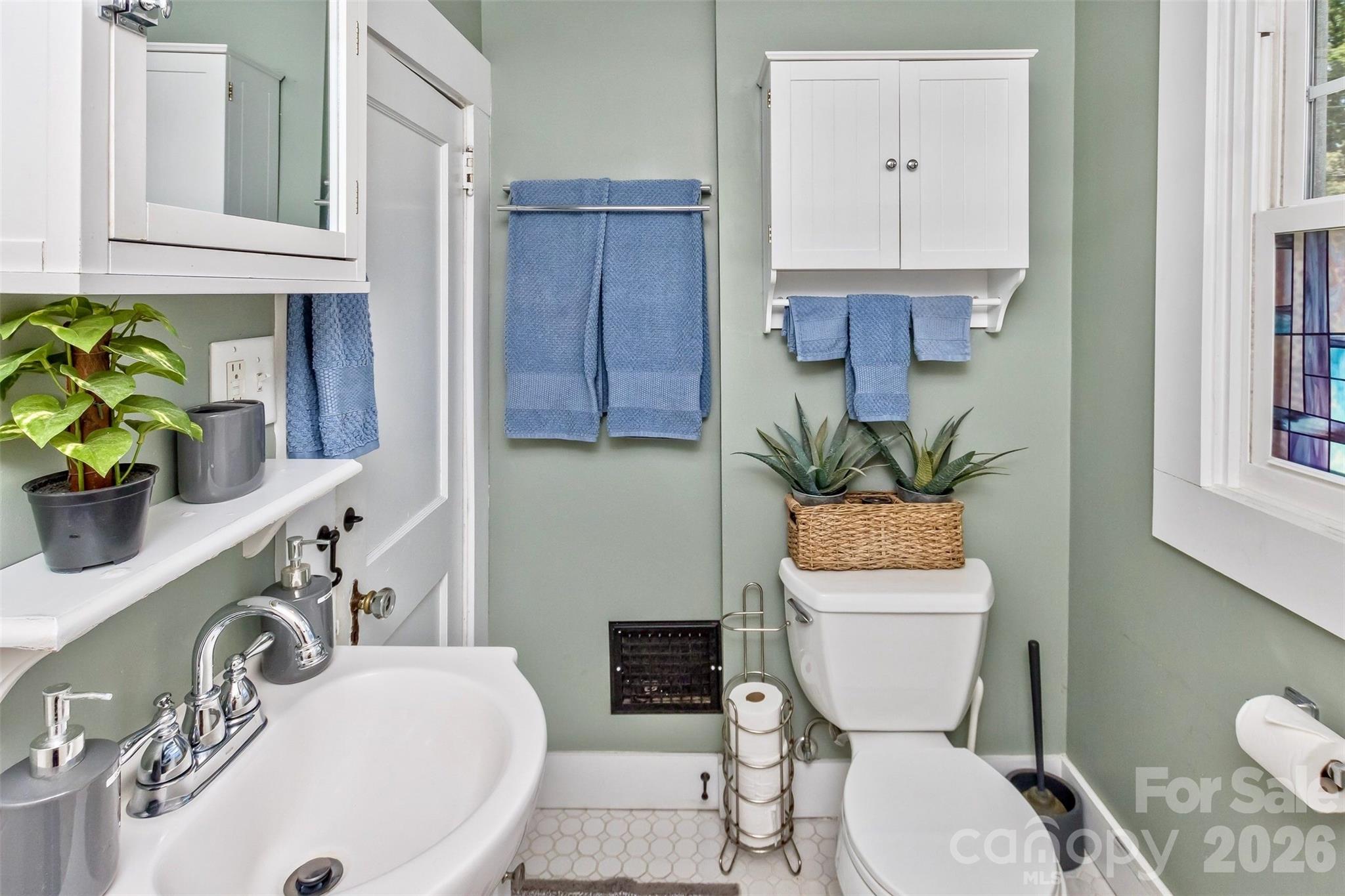 14 Laurel Loop Property Photo 16