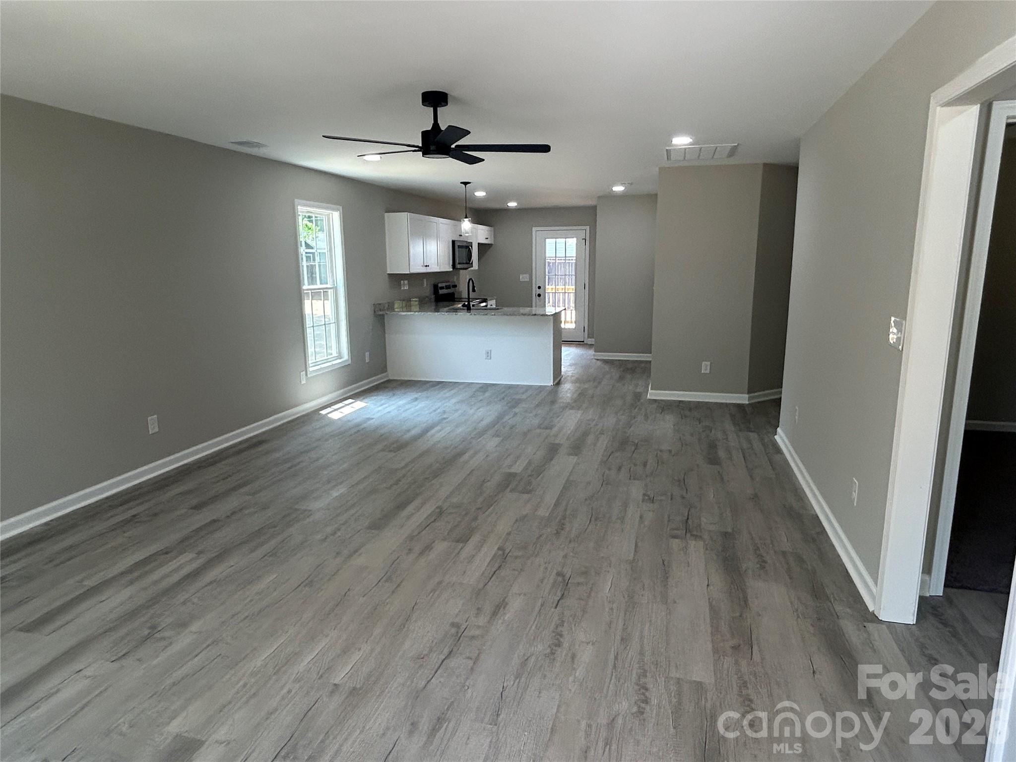 6 Wray Street Property Photo 10