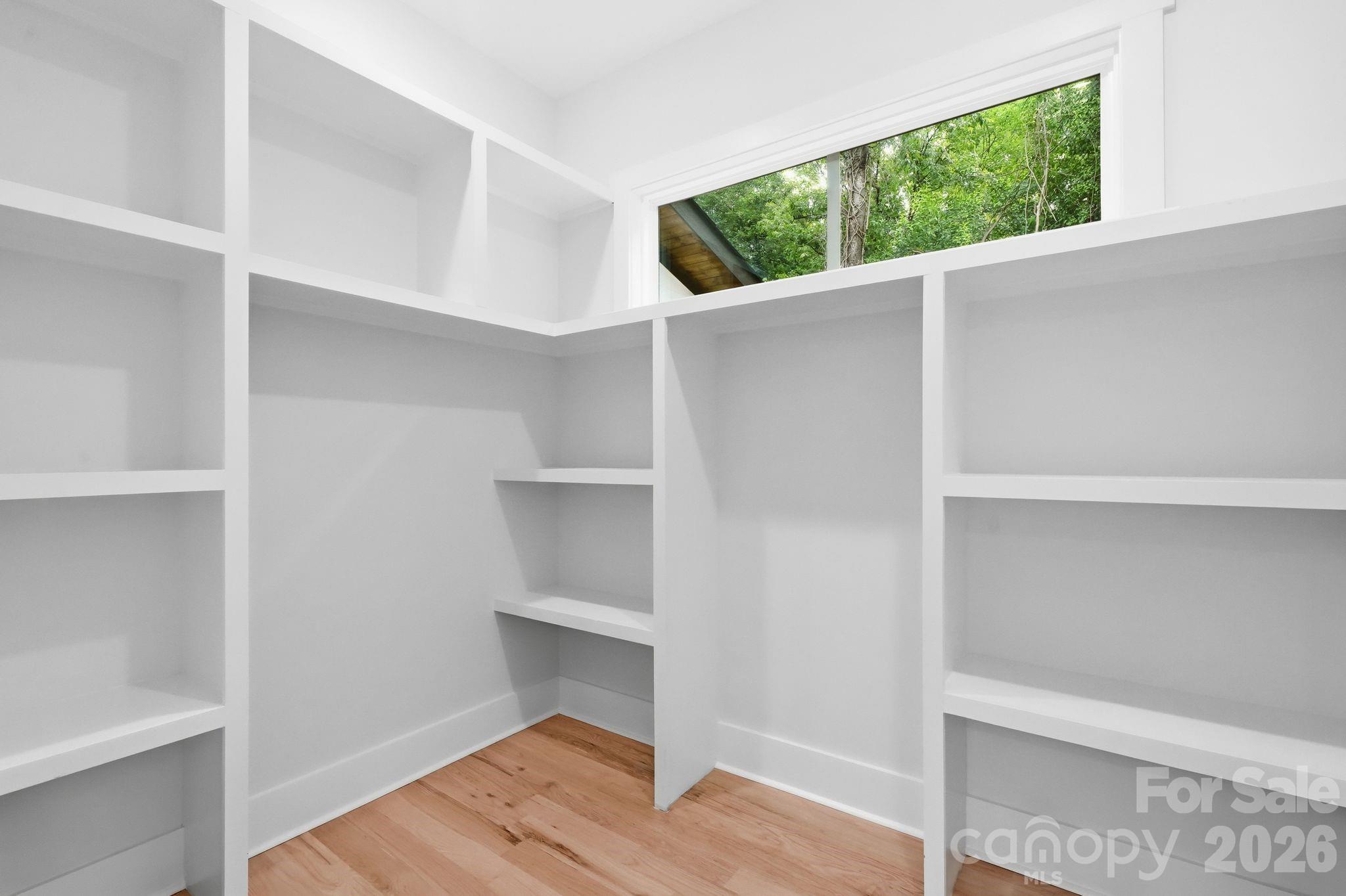 1106 Brookhurst Drive Property Photo 22