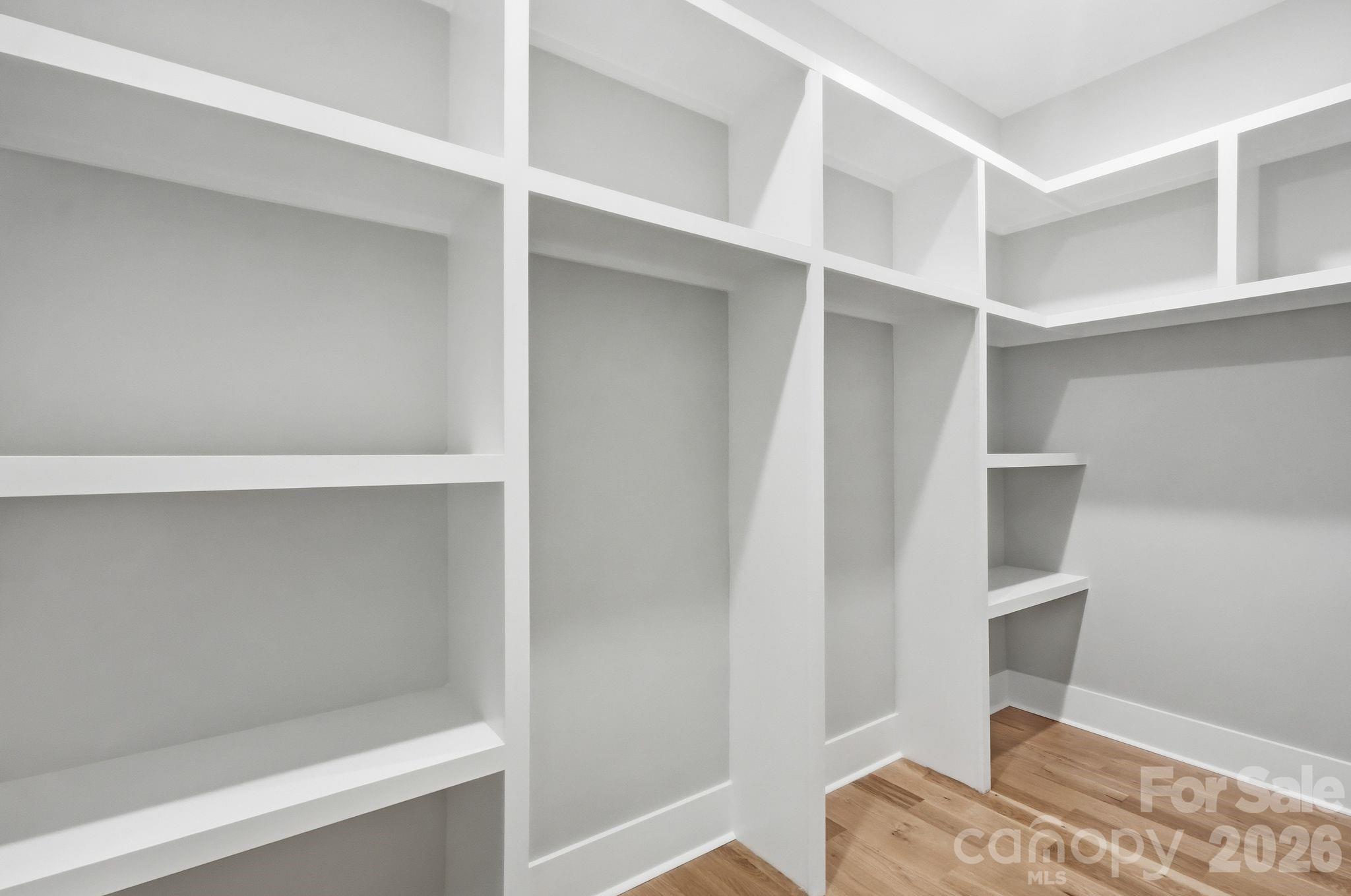 1106 Brookhurst Drive Property Photo 32
