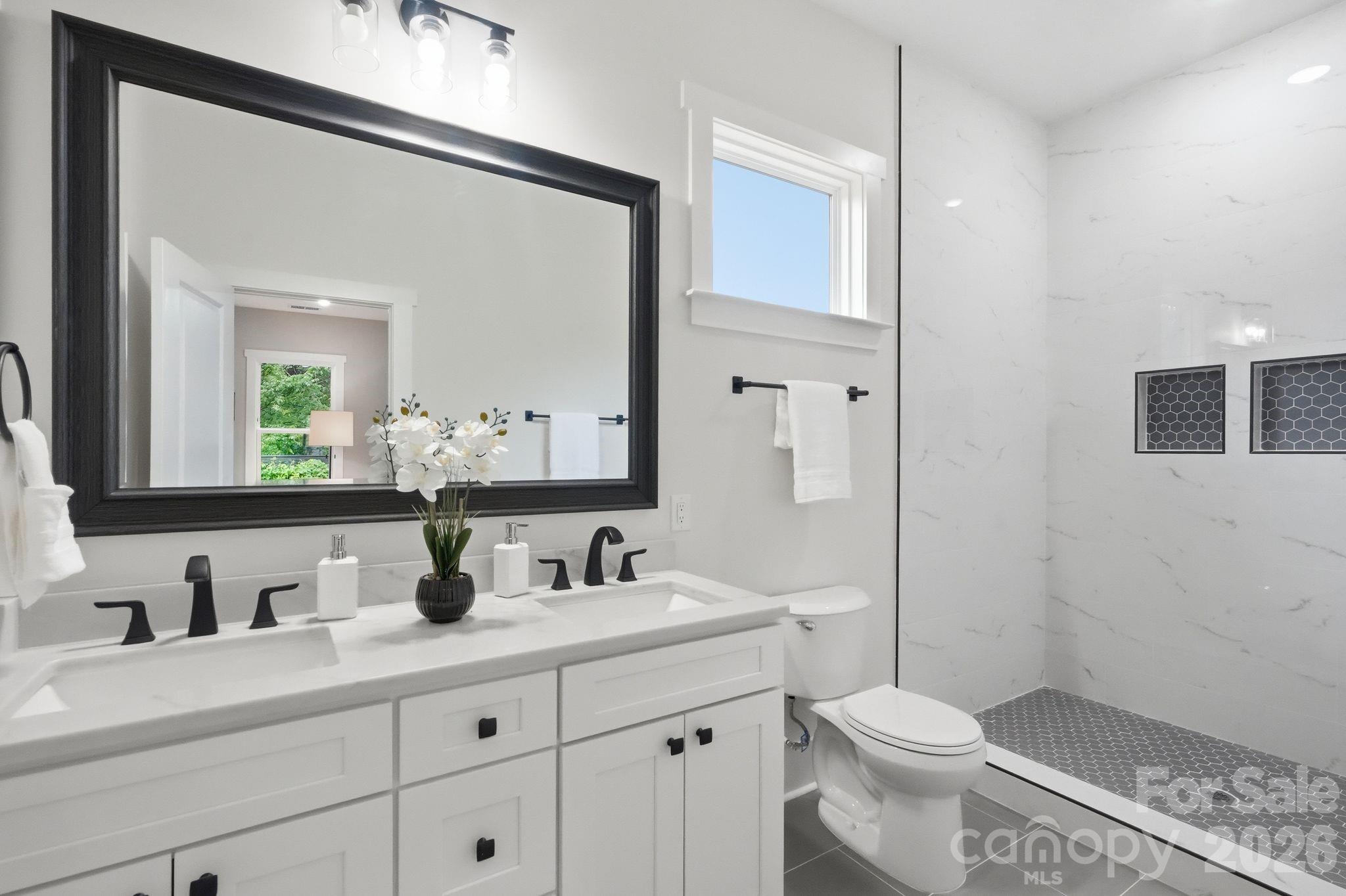 1106 Brookhurst Drive Property Photo 33
