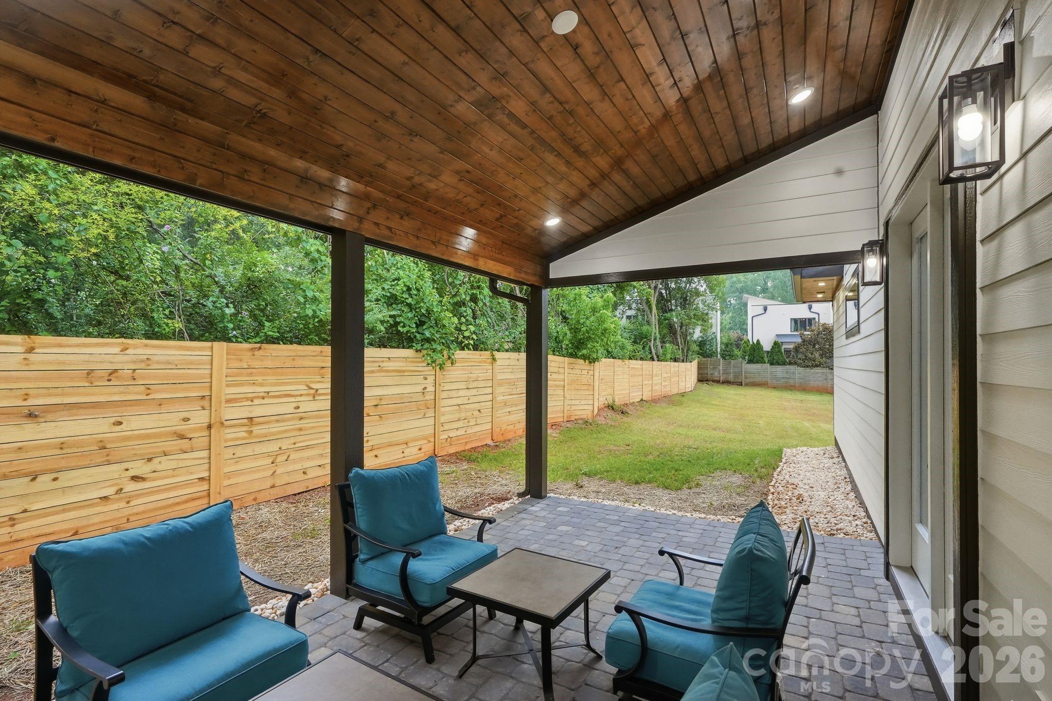 1106 Brookhurst Drive Property Photo 43