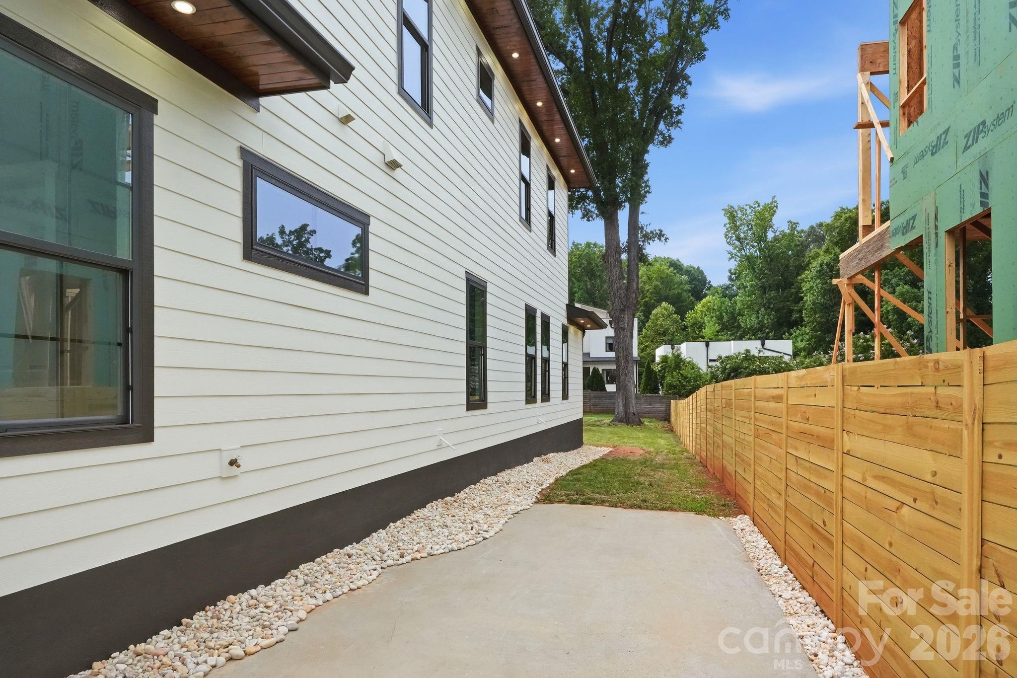 1106 Brookhurst Drive Property Photo 47
