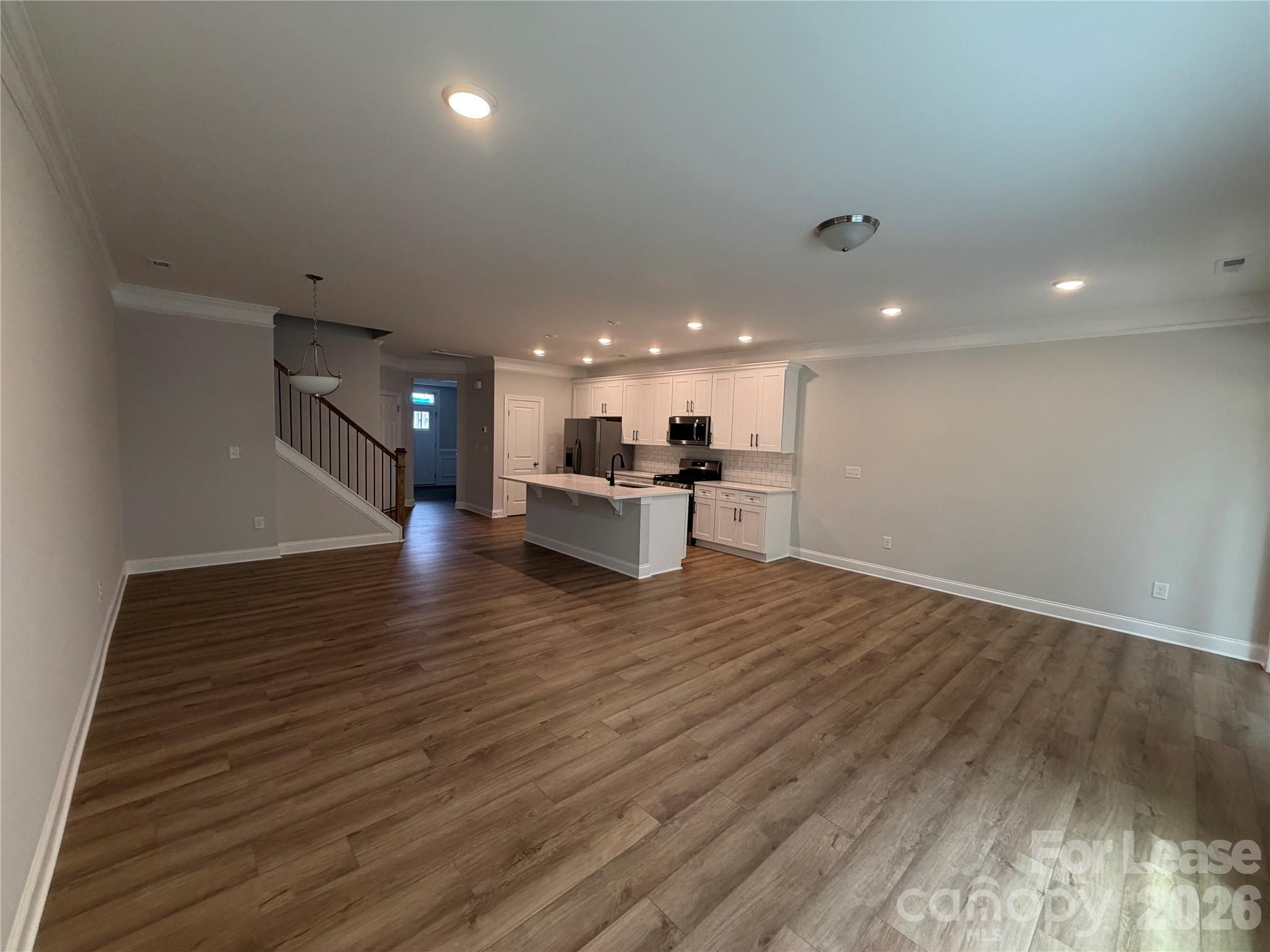 4327 Black Court 208 Property Photo 8