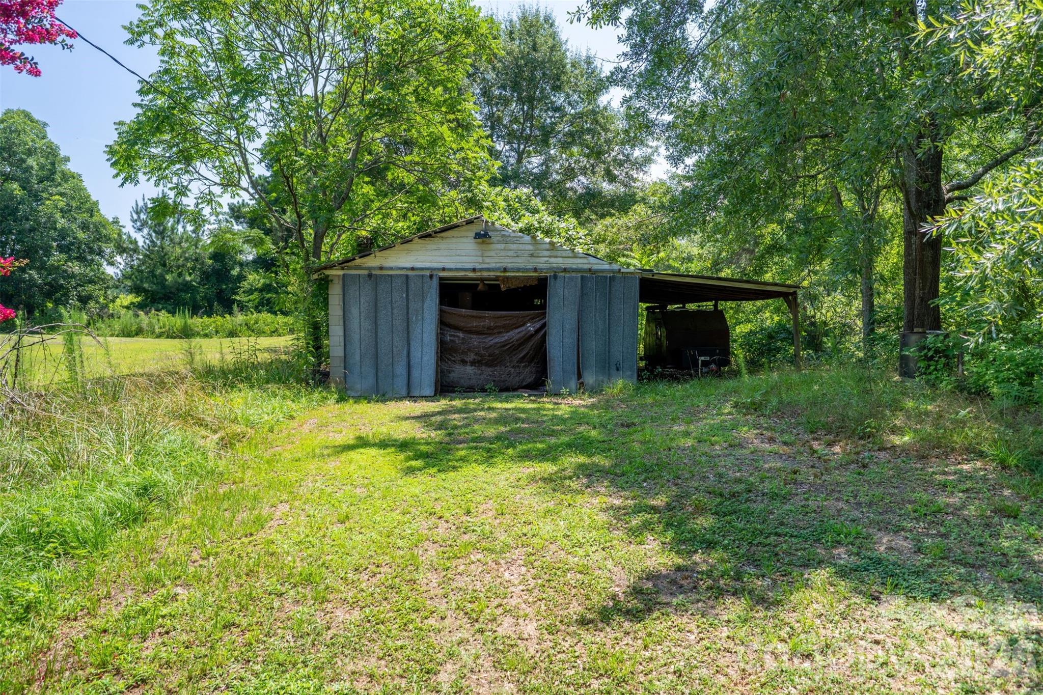 7193 Kershaw Camden Highway Property Photo 25