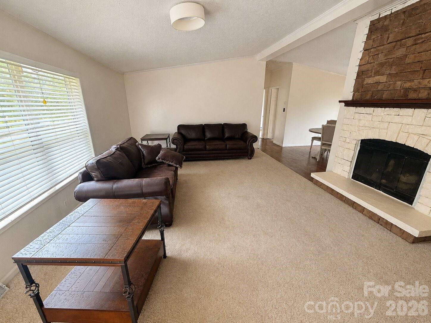 4506 Logging Road Property Photo 2