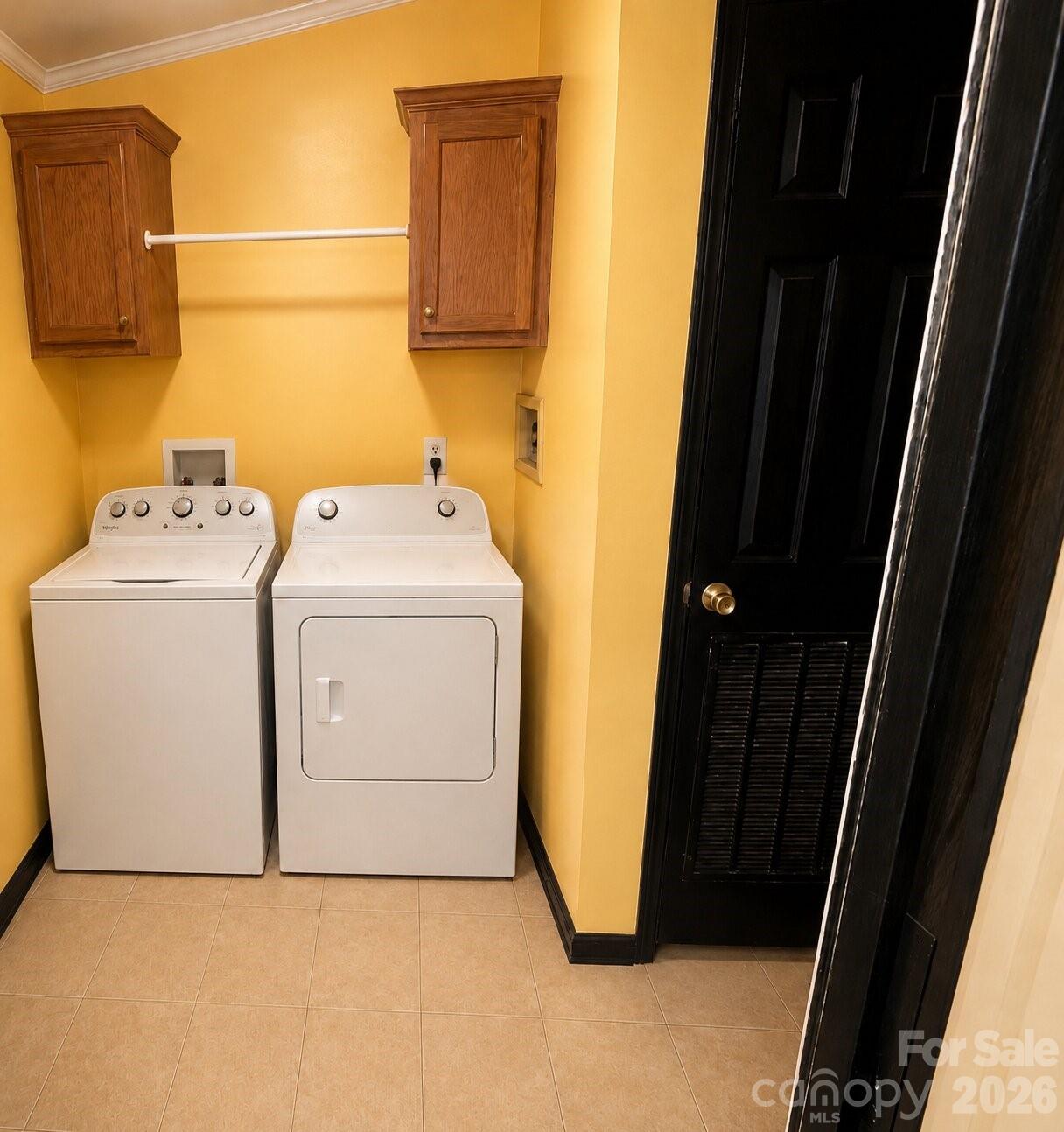 4506 Logging Road Property Photo 14