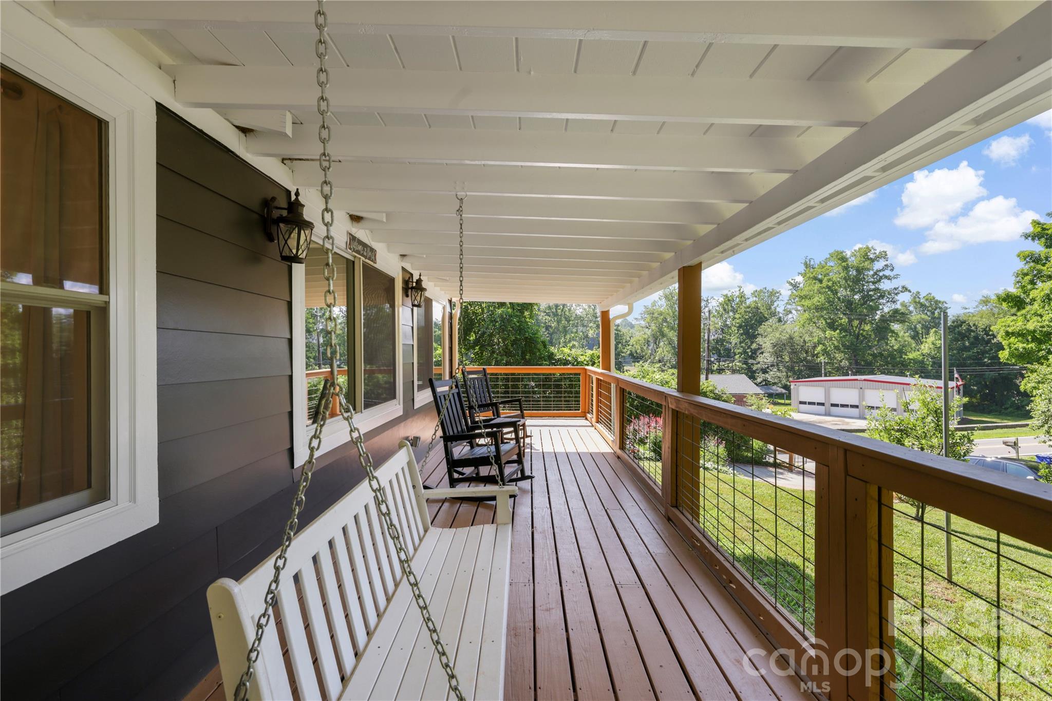 2252 Riceville Road Property Photo 5