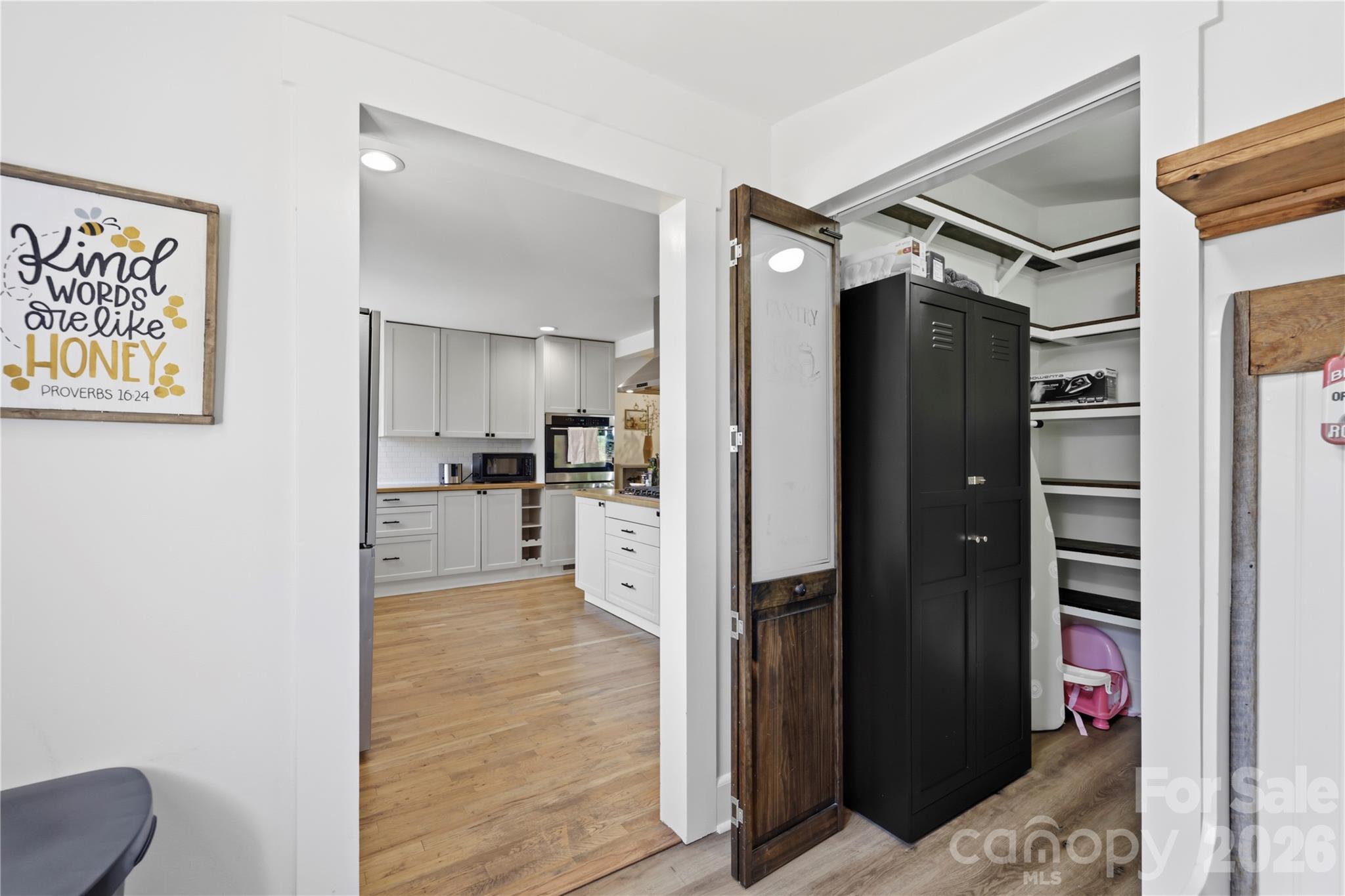 2252 Riceville Road Property Photo 13