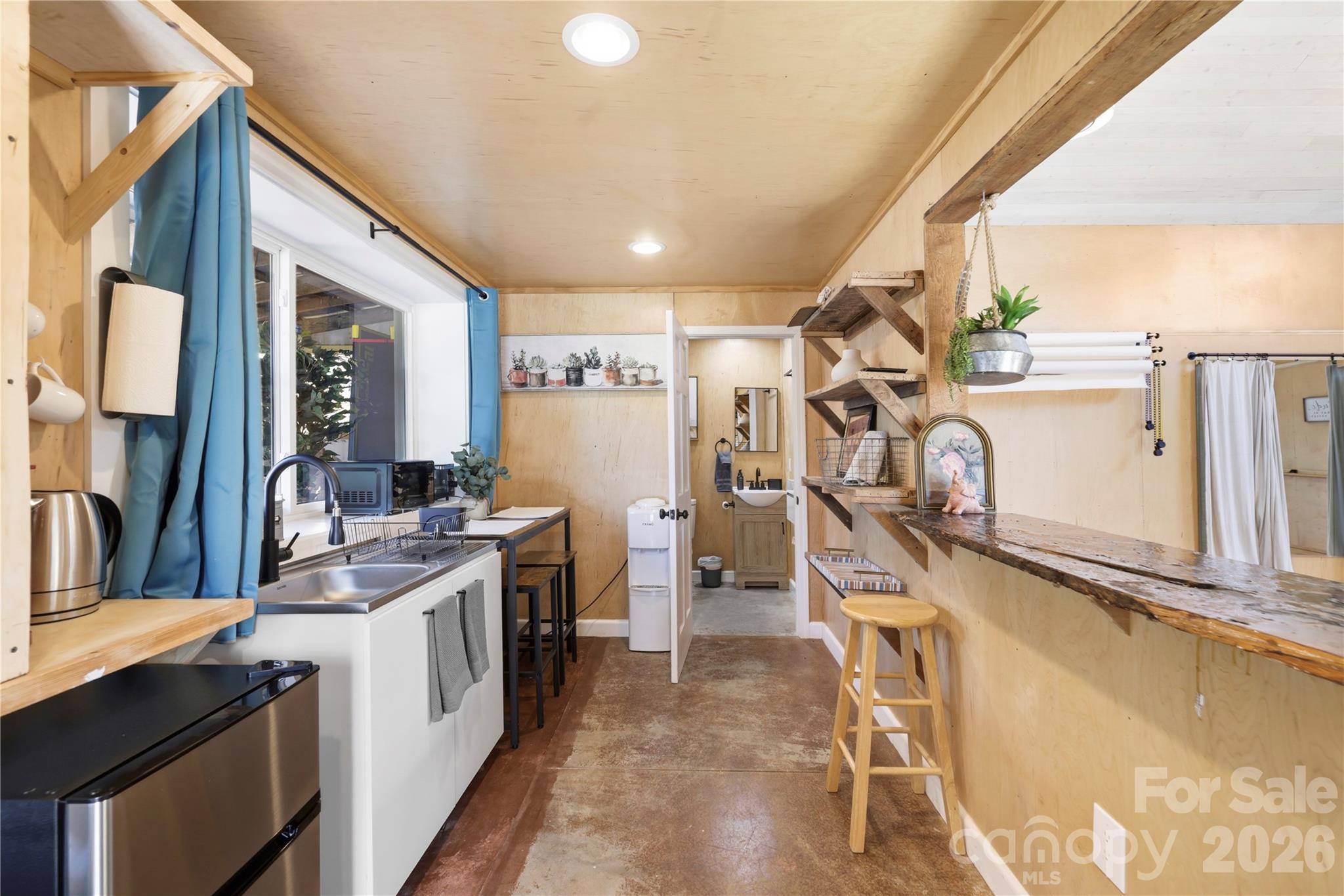 2252 Riceville Road Property Photo 40