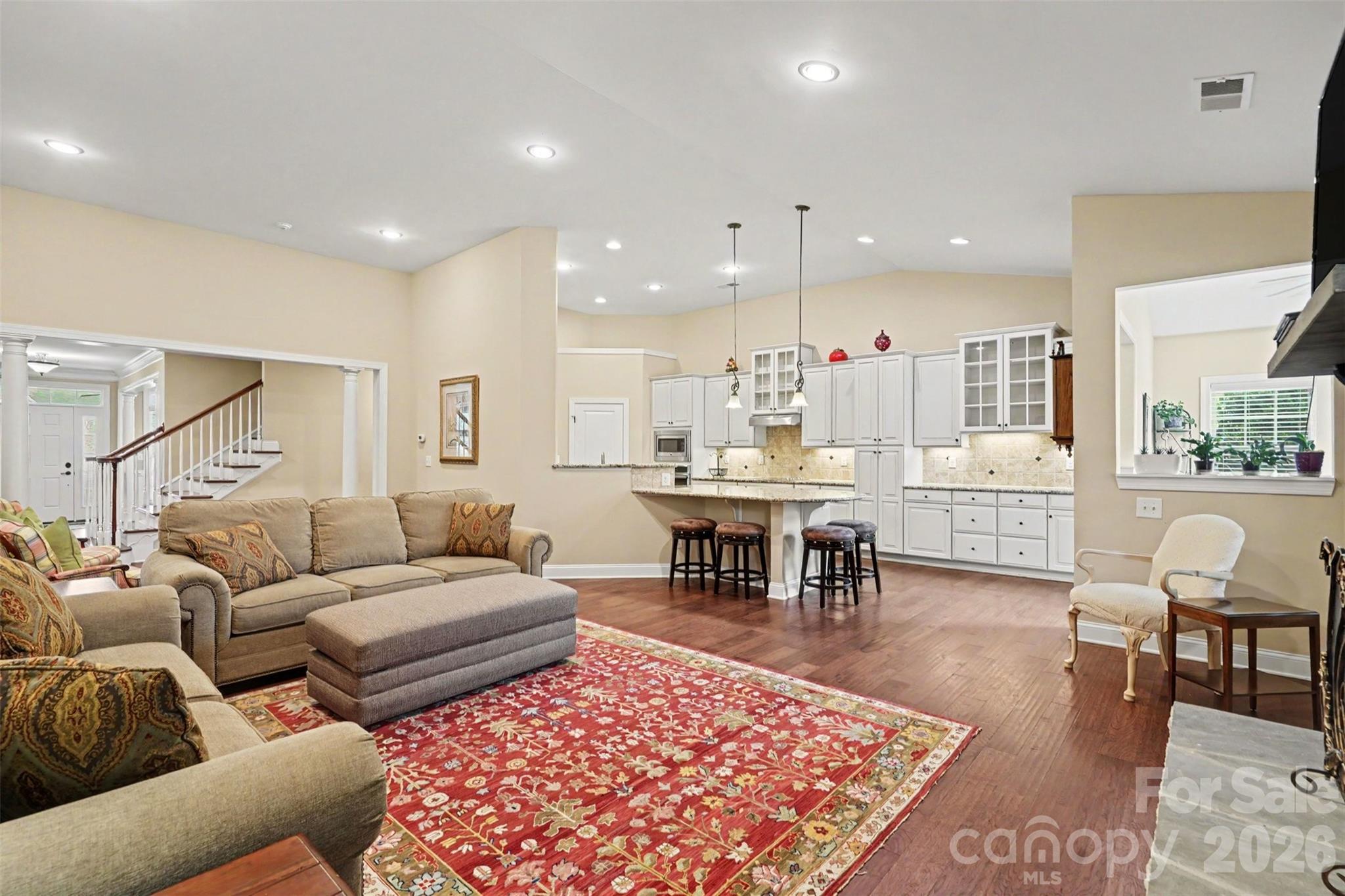 8432 Penton Place Property Photo 13
