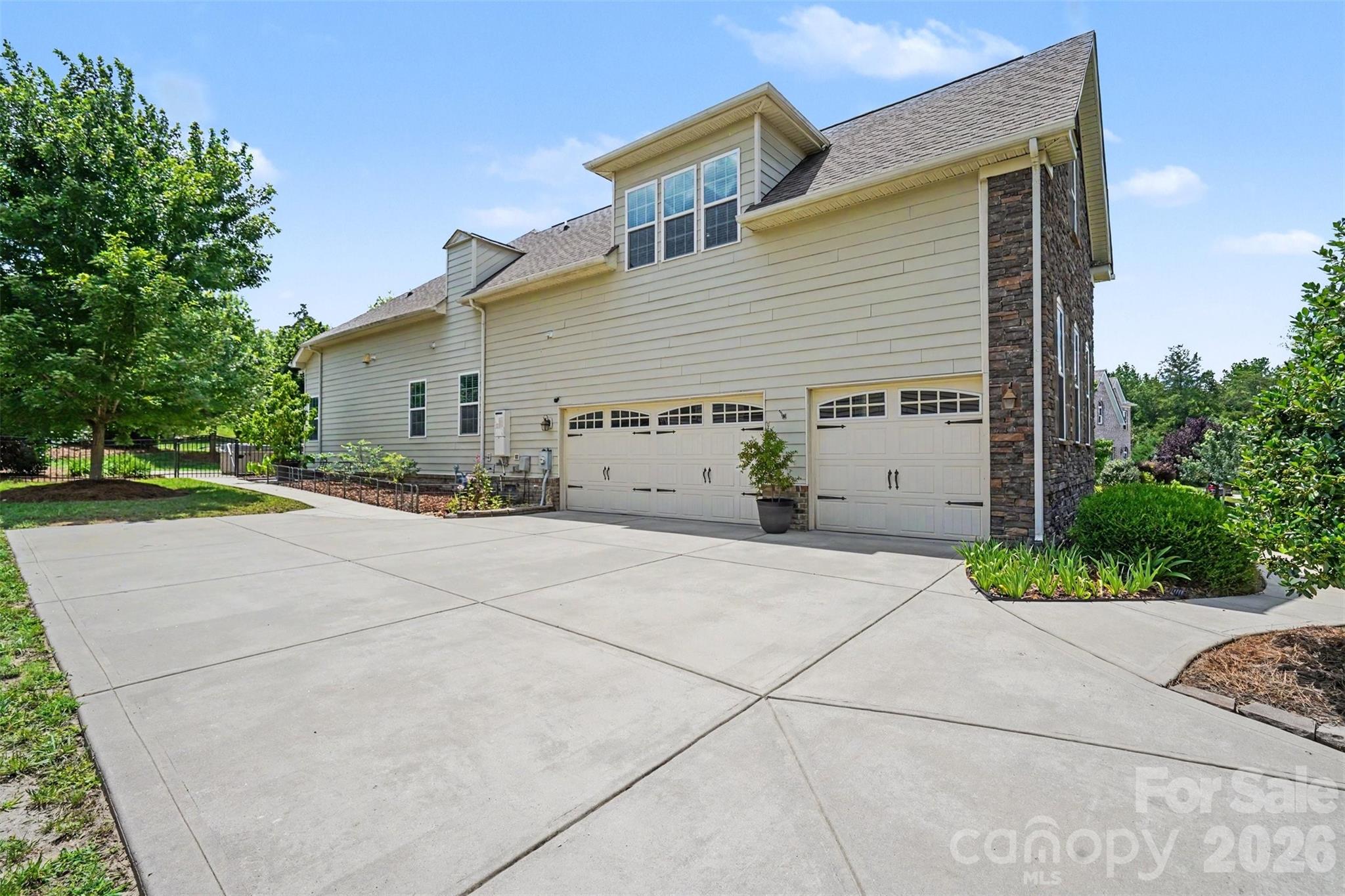 8432 Penton Place Property Photo 37