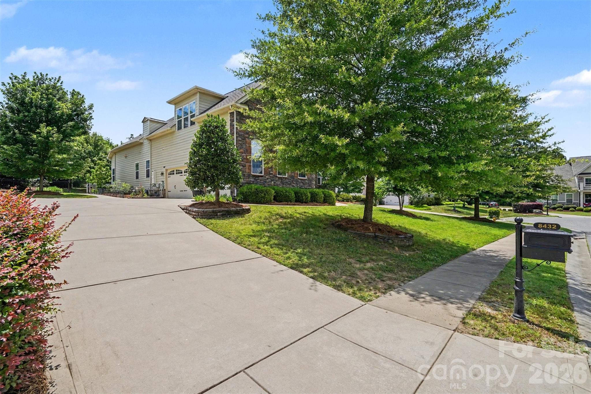 8432 Penton Place Property Photo 38