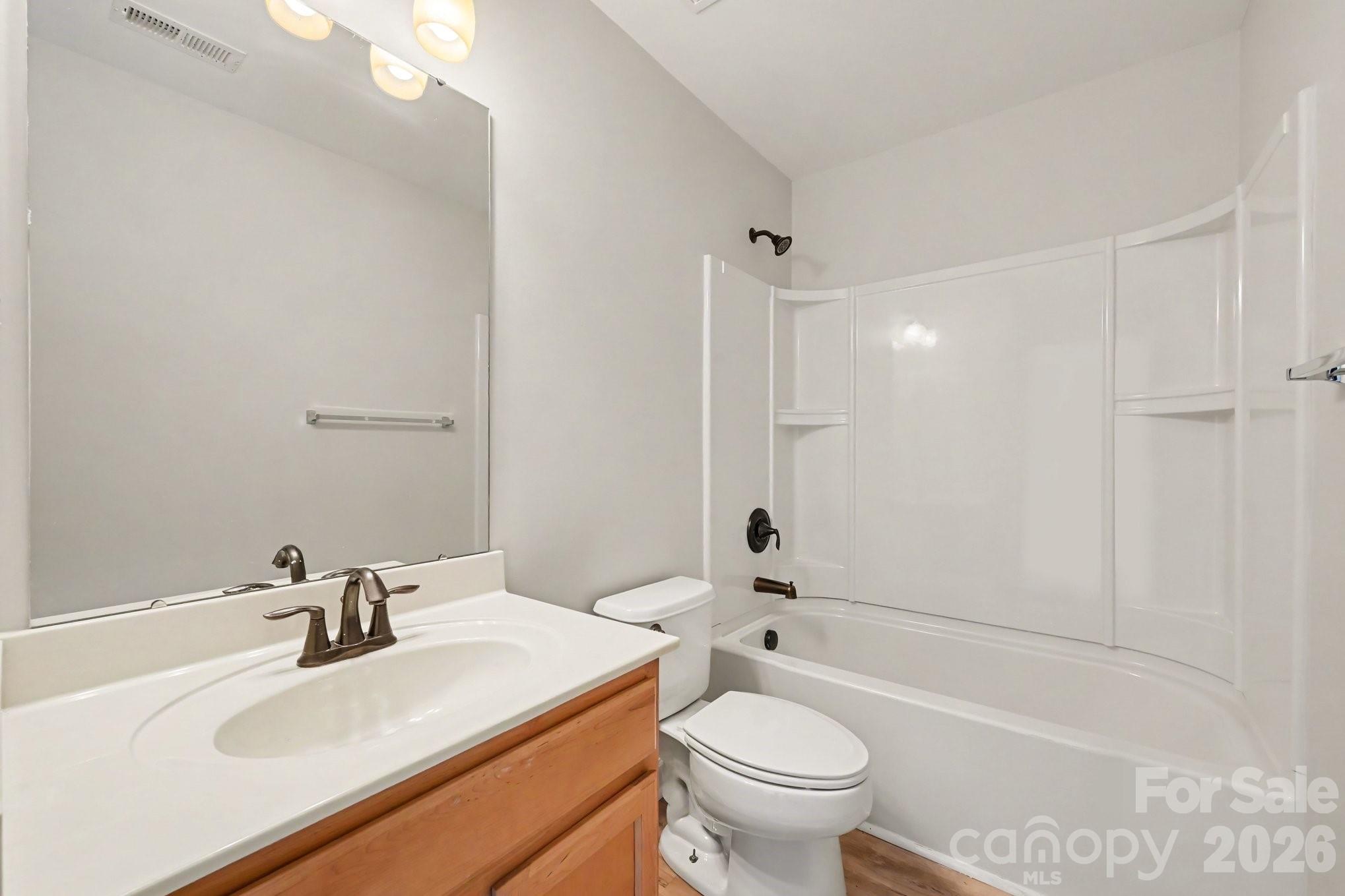 2166 Shady Pond Drive Property Photo 17