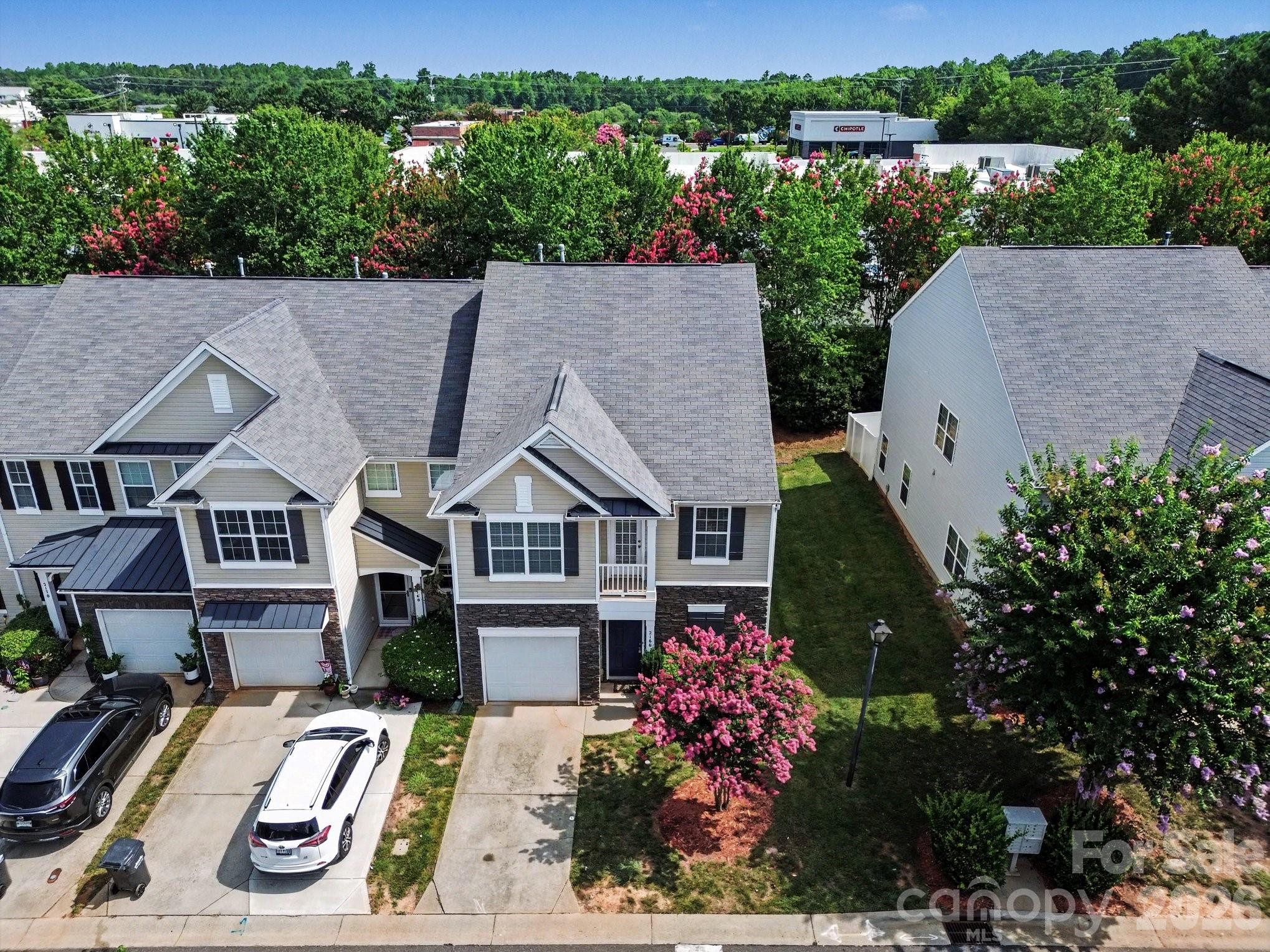 2166 Shady Pond Drive Property Photo 27