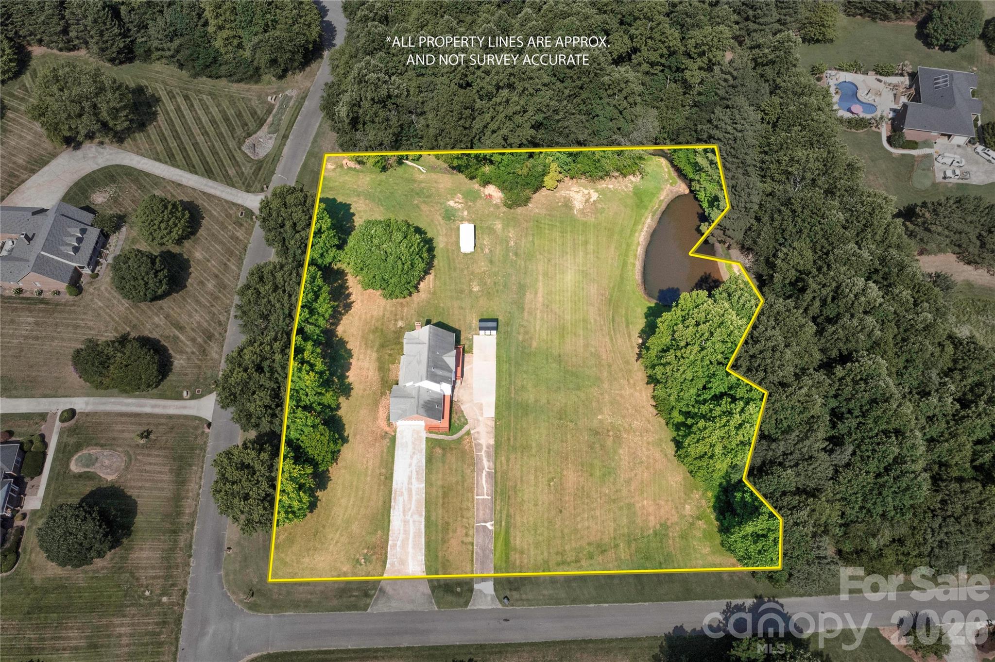 3010 Eaker Drive Property Photo 6