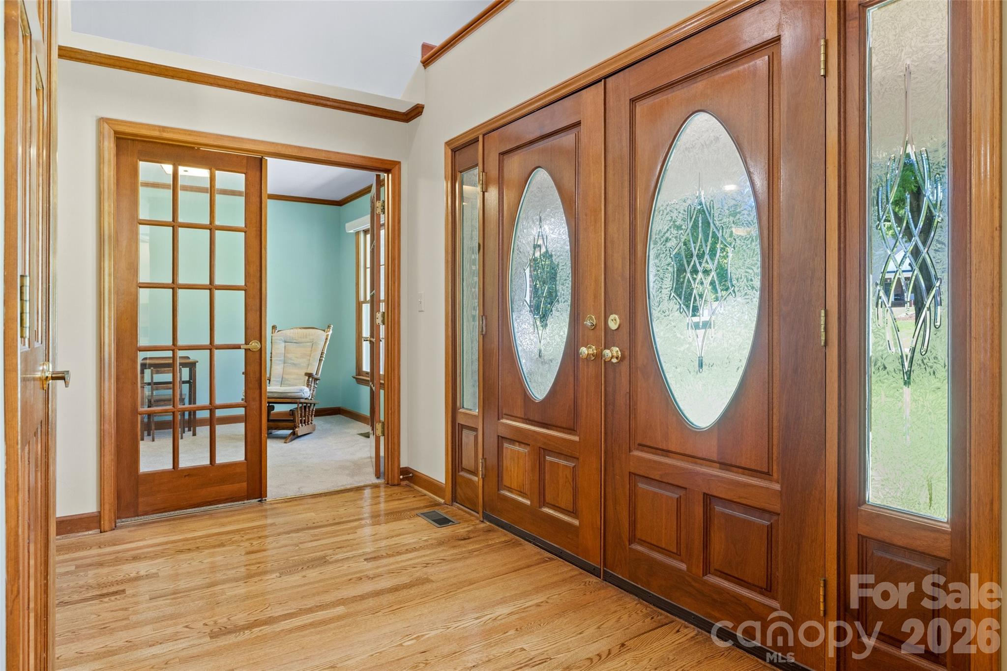 3010 Eaker Drive Property Photo 8