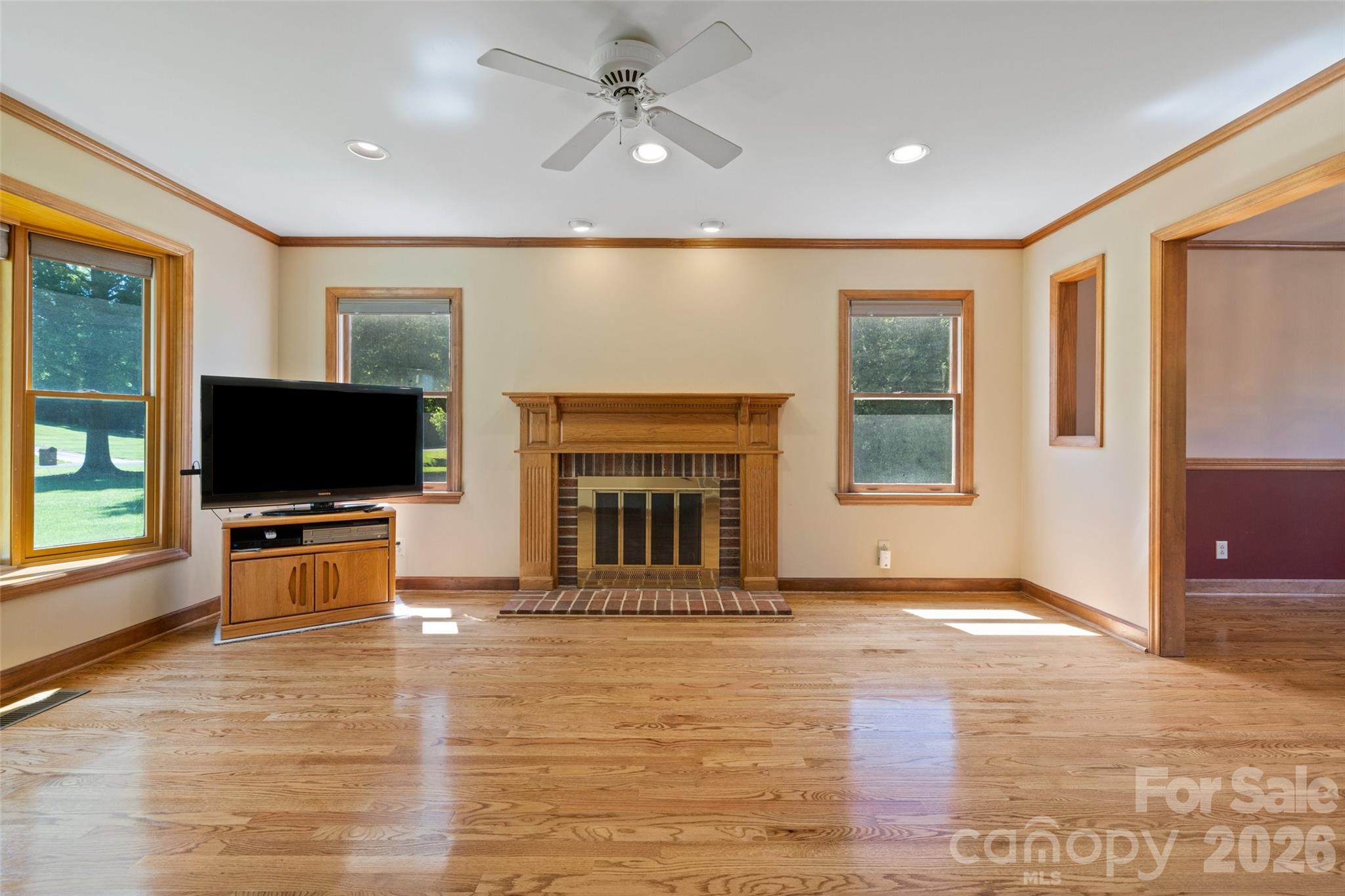 3010 Eaker Drive Property Photo 11