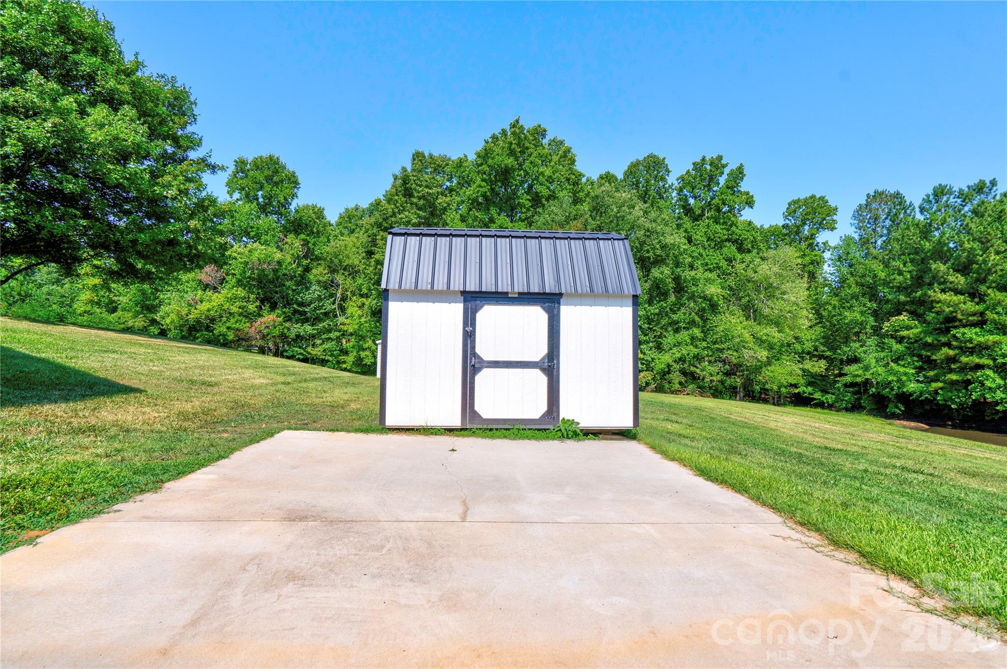 3010 Eaker Drive Property Photo 47