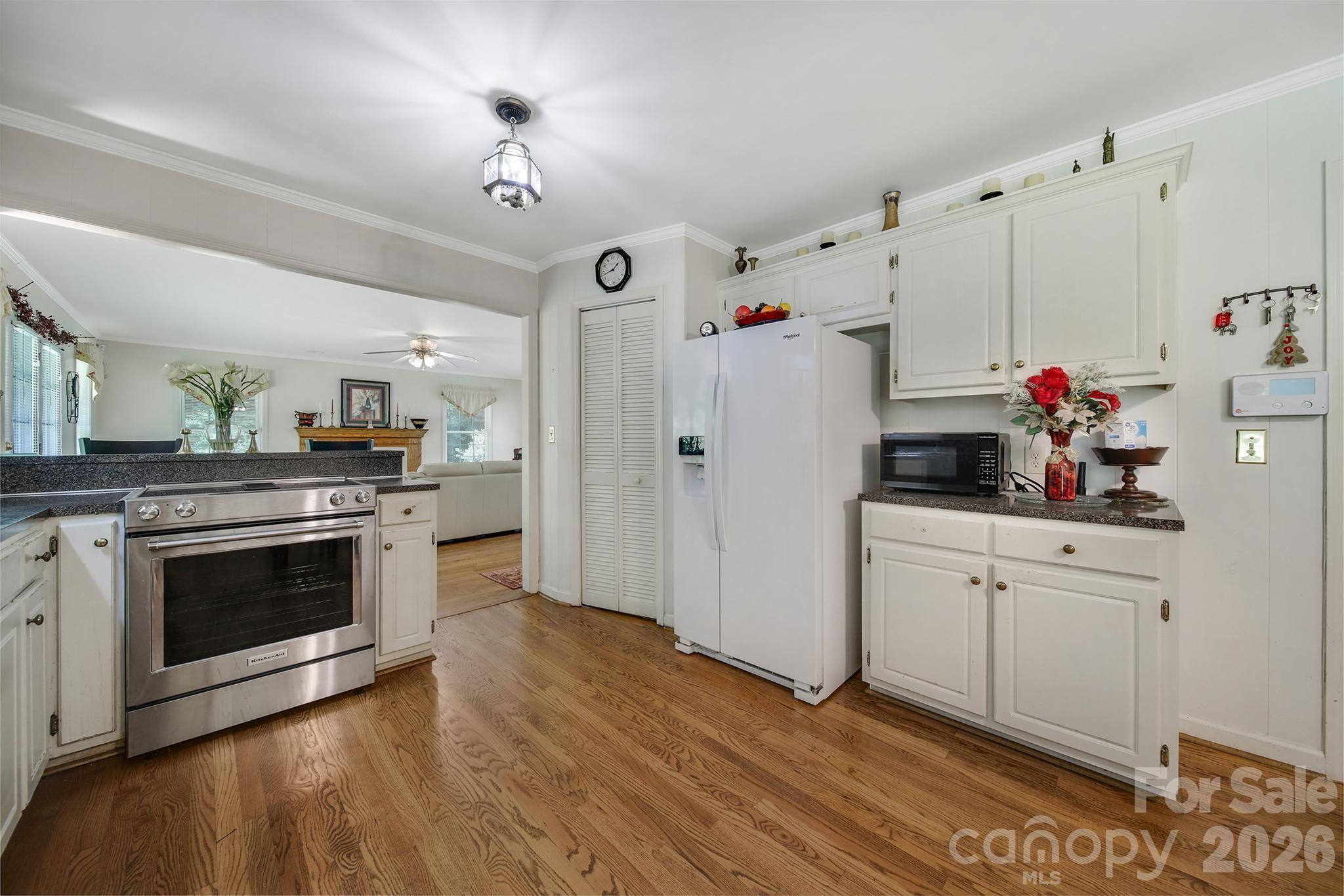 2171 Emma Circle Property Photo 11