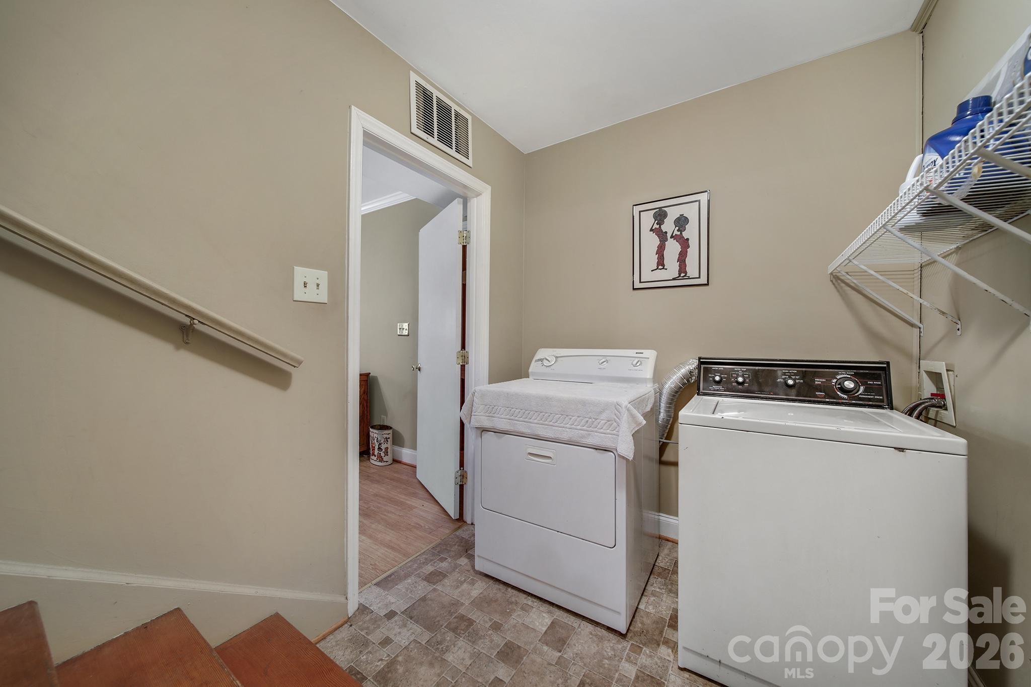 2171 Emma Circle Property Photo 23